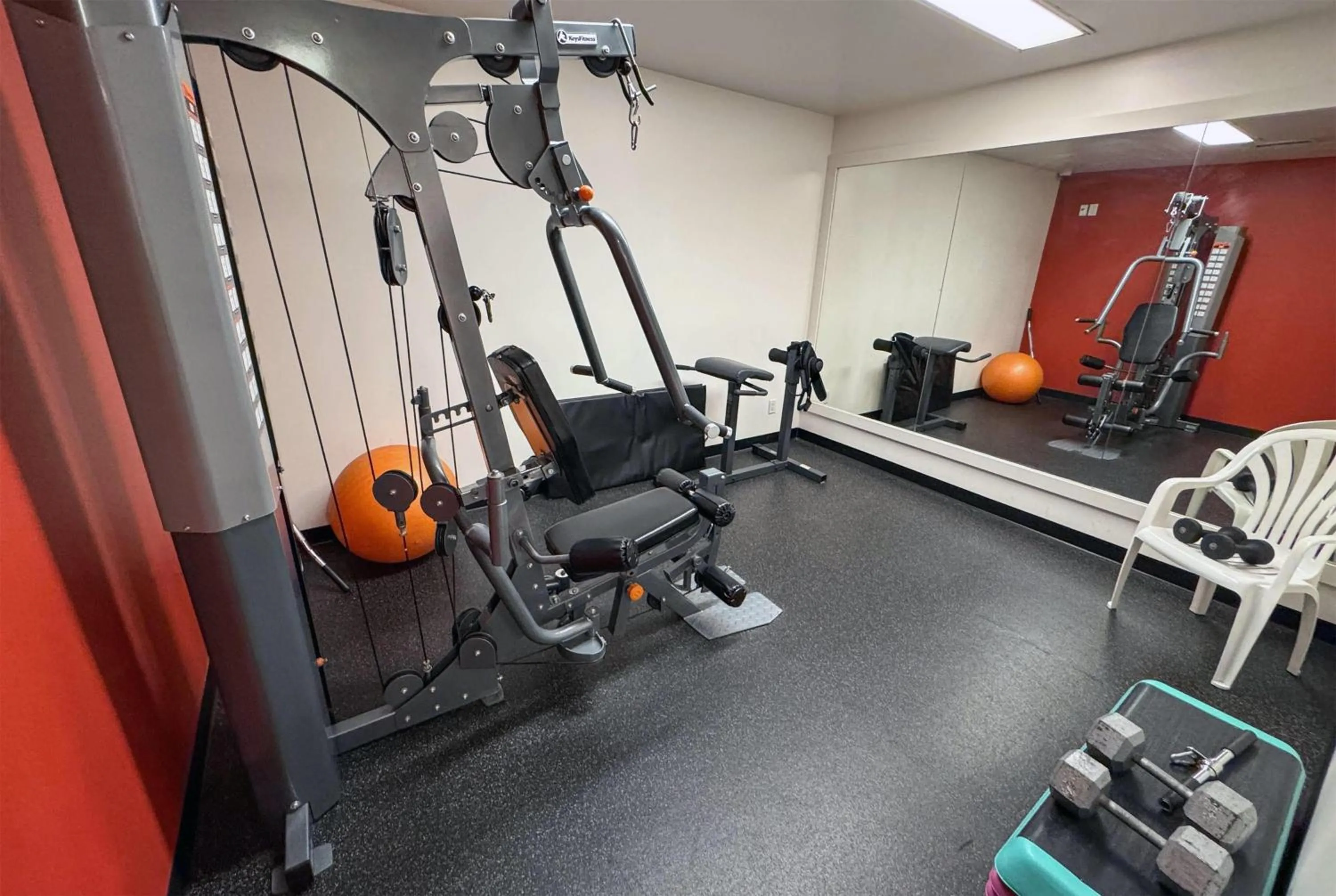 Fitness centre/facilities in Ramada by Wyndham Sherwood Park