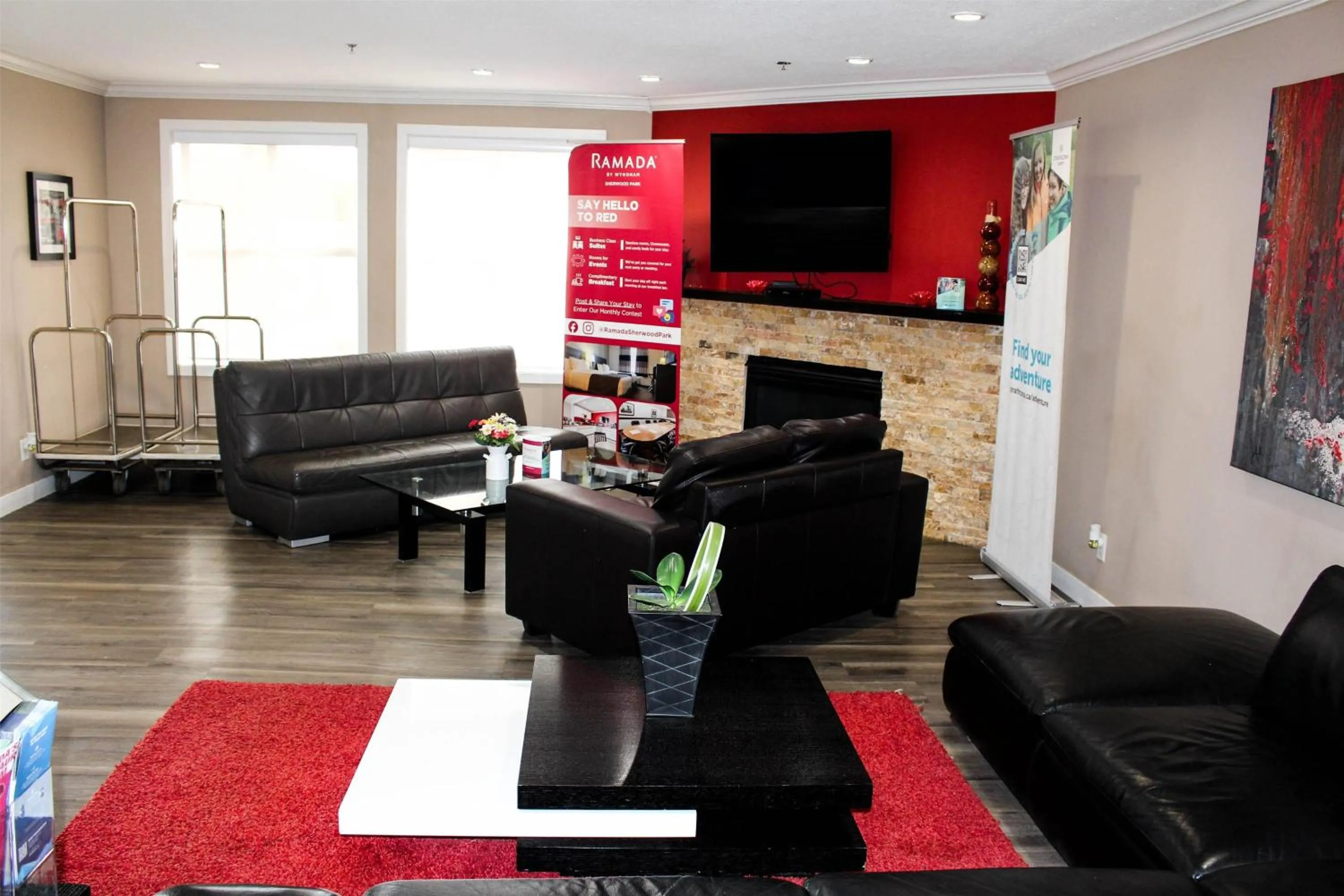 Lobby or reception in Ramada by Wyndham Sherwood Park