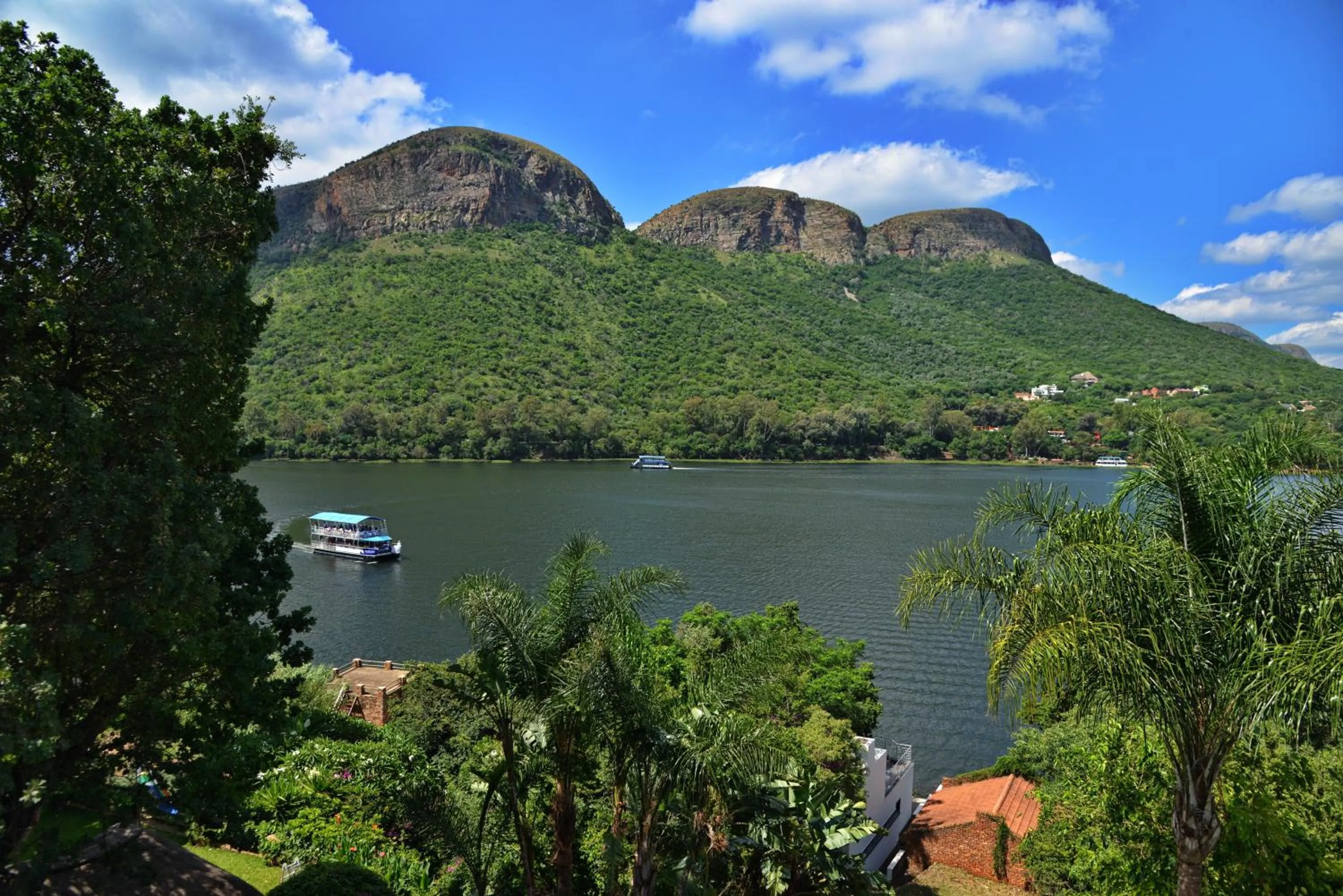 Natural landscape in The Shore House