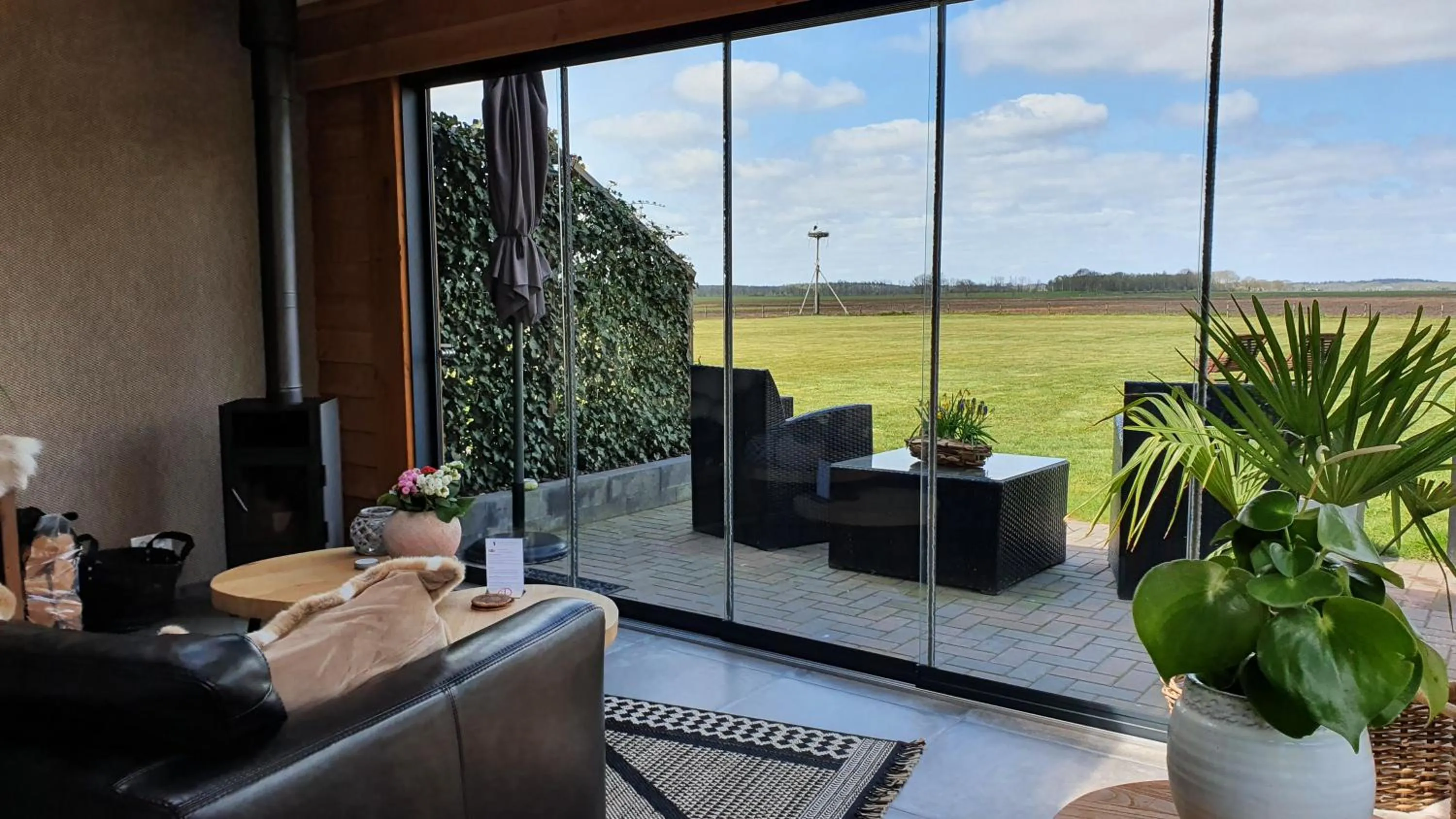 Garden in B&B Hertenhoef, Fluitenberg (Hoogeveen)