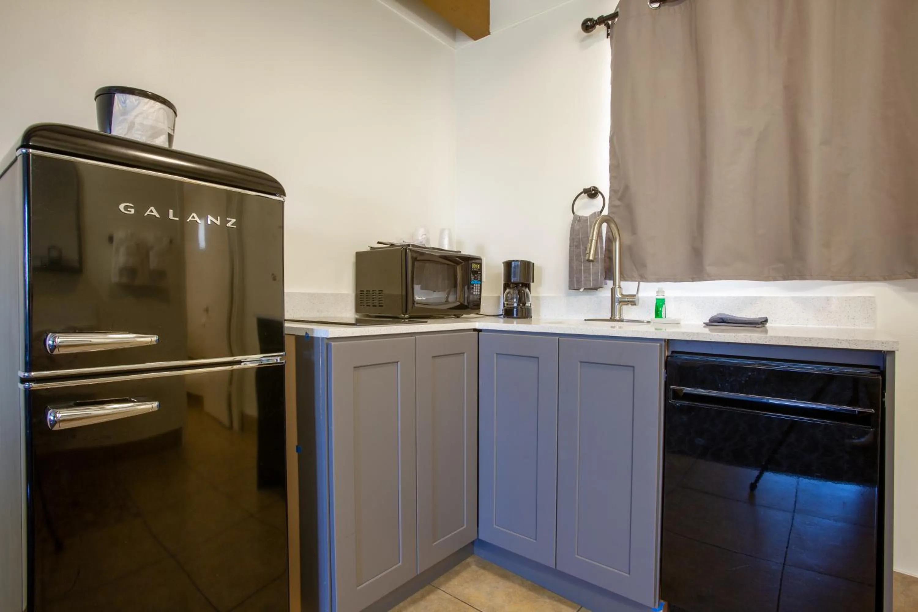 Kitchen or kitchenette in Dreamcatcher Inn of Sedona