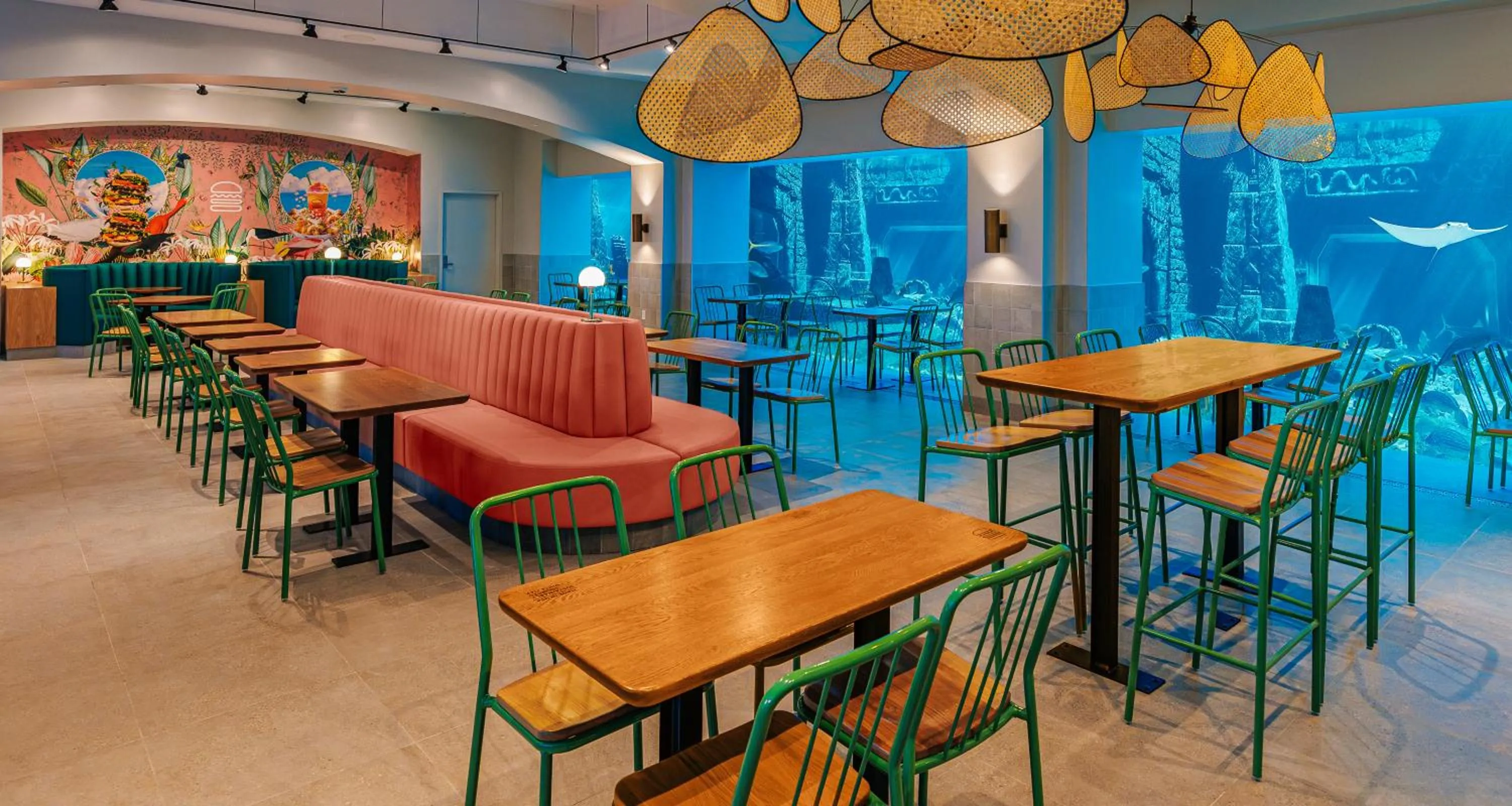 Restaurant/places to eat in The Royal at Atlantis