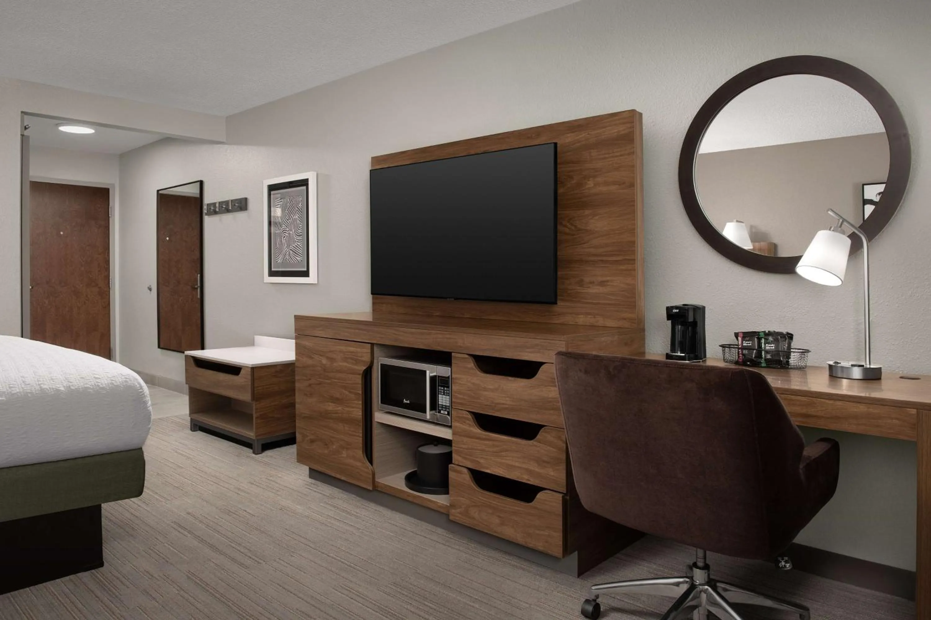 Bedroom, Bed in Hampton Inn & Suites Paso Robles