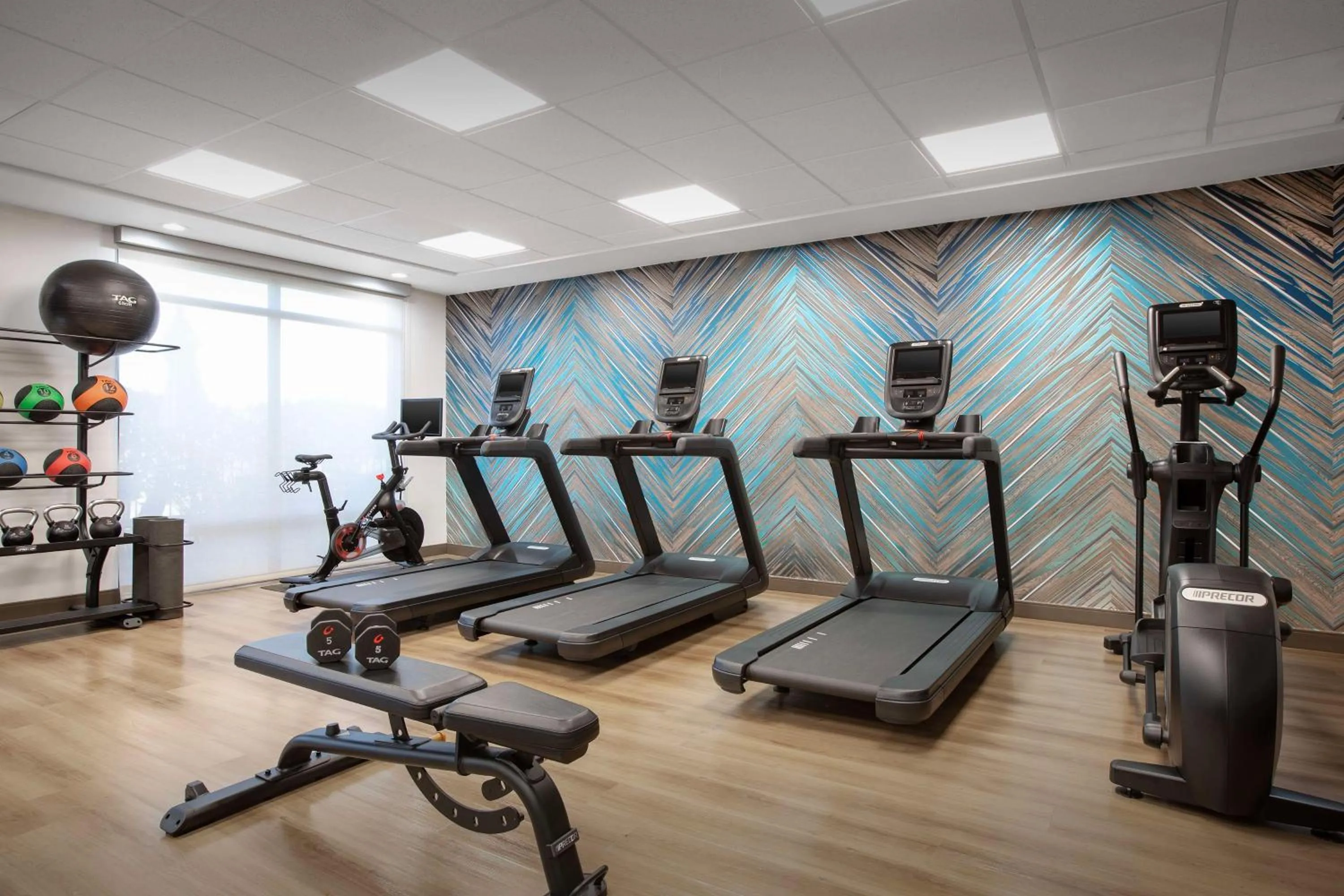 Fitness centre/facilities in Hampton Inn & Suites Paso Robles