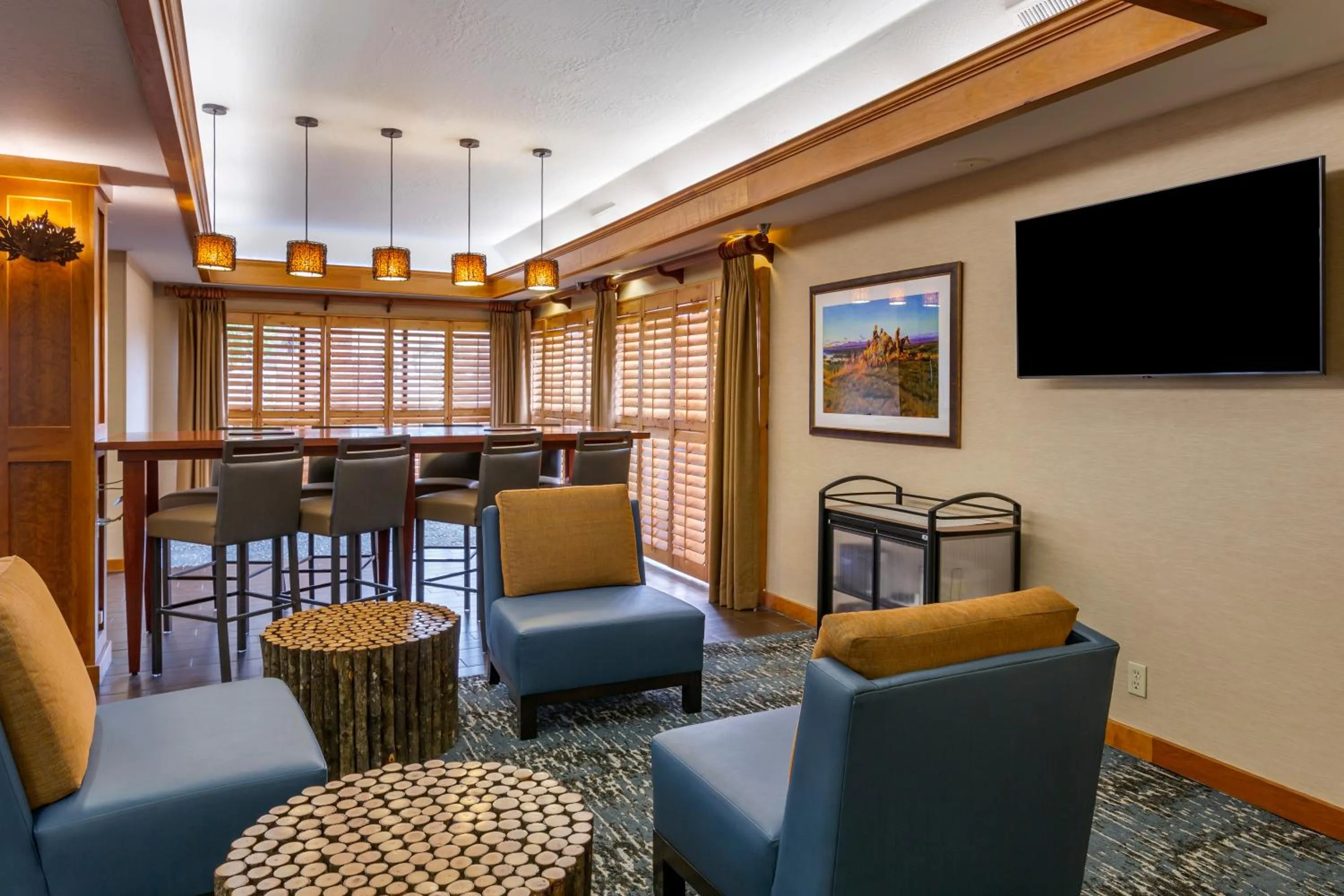 Communal lounge/ TV room in Comfort Inn Missoula Airport