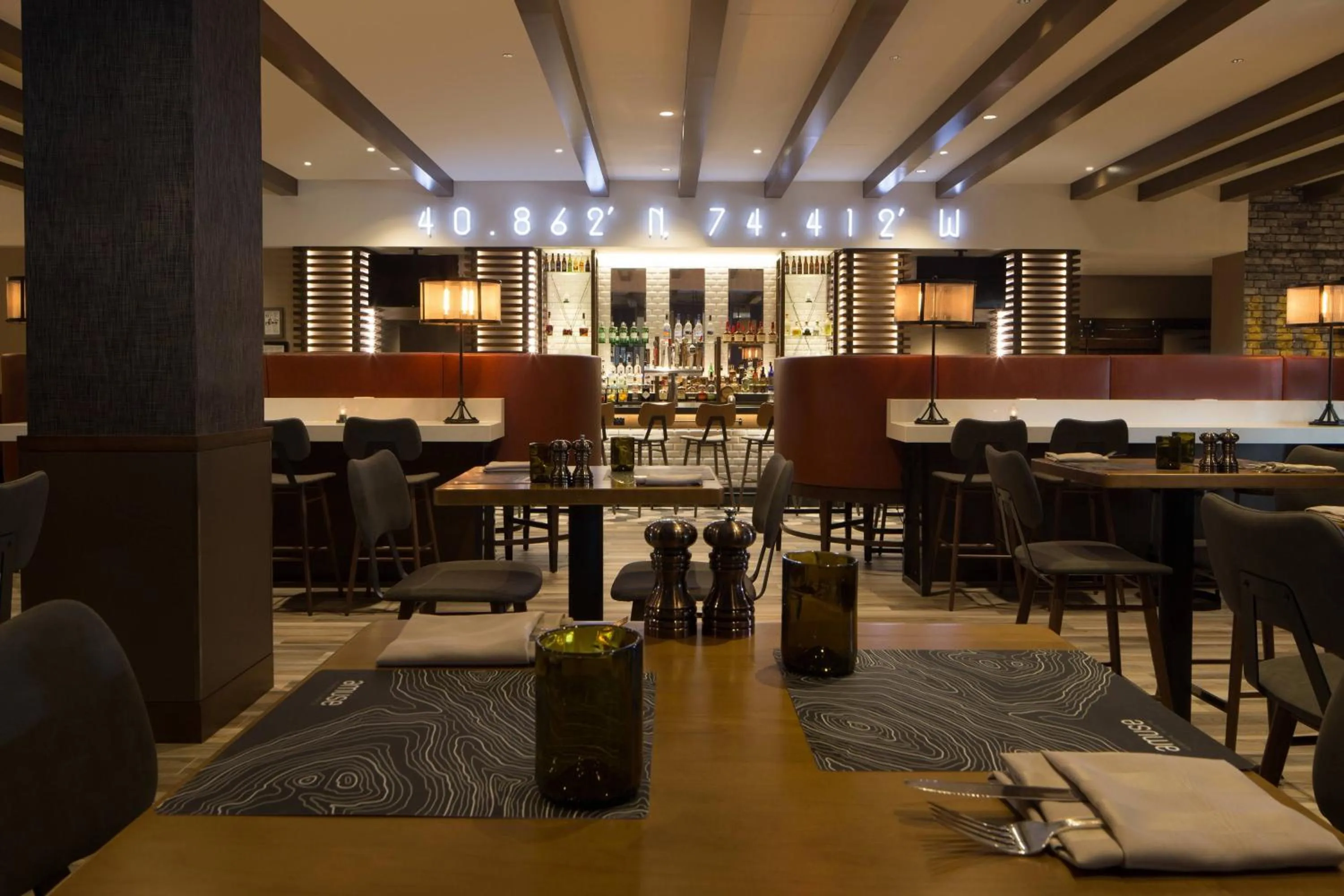 Lounge or bar in Sheraton Parsippany Hotel