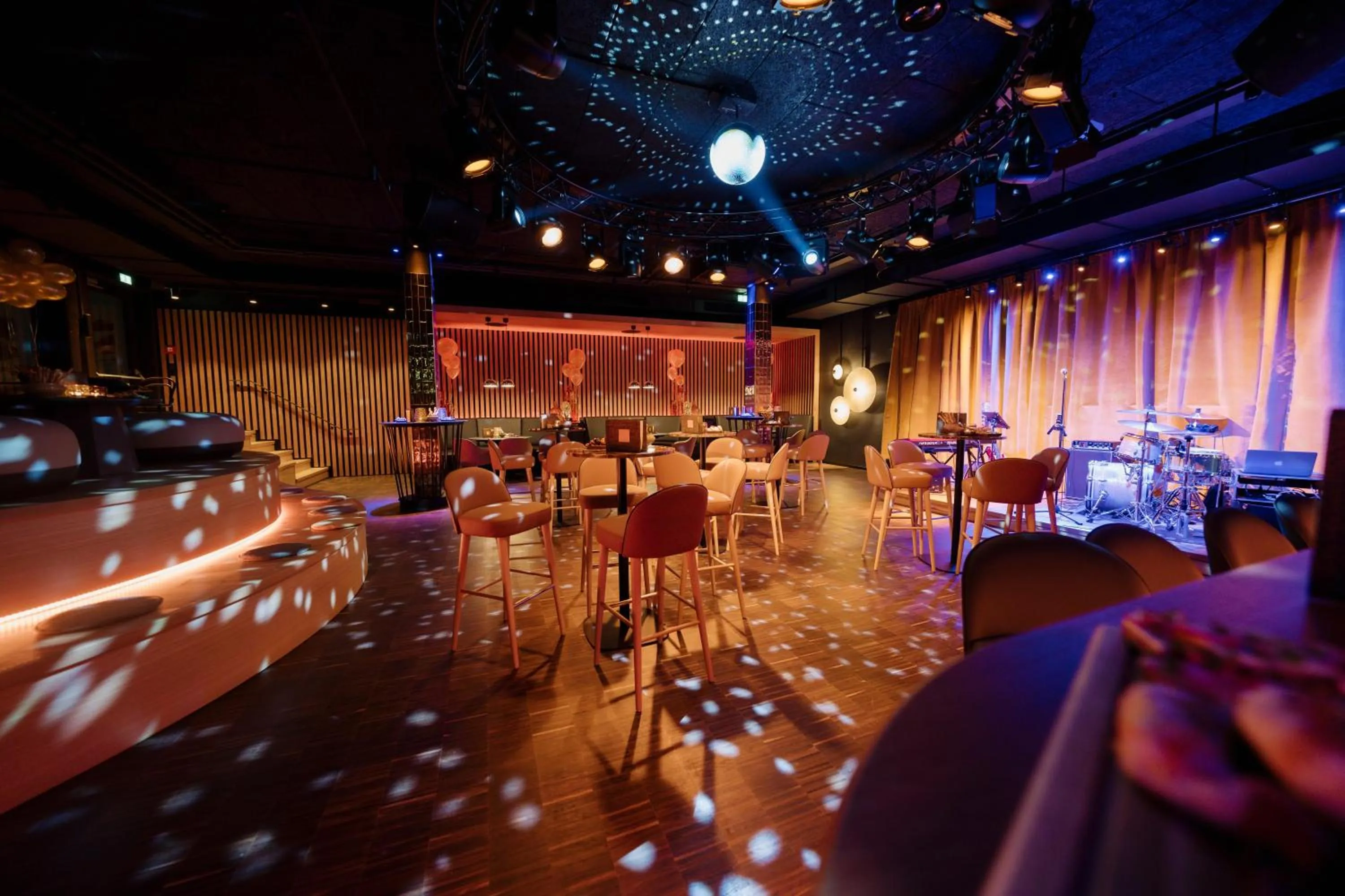 Nightclub / DJ in Löwen Hotel Montafon