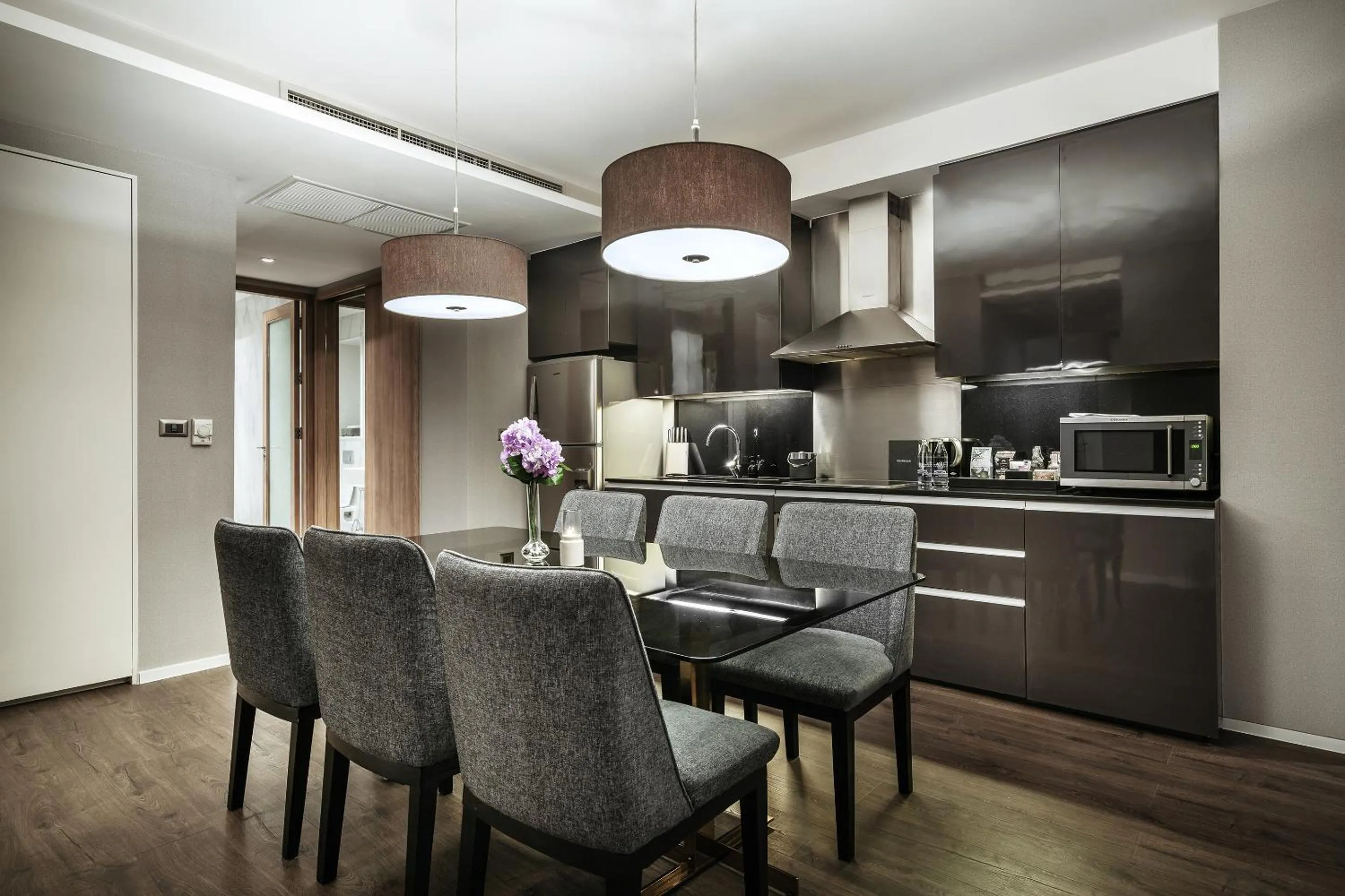 Kitchen or kitchenette in MUU Bangkok, Small Luxury Hotels of the World