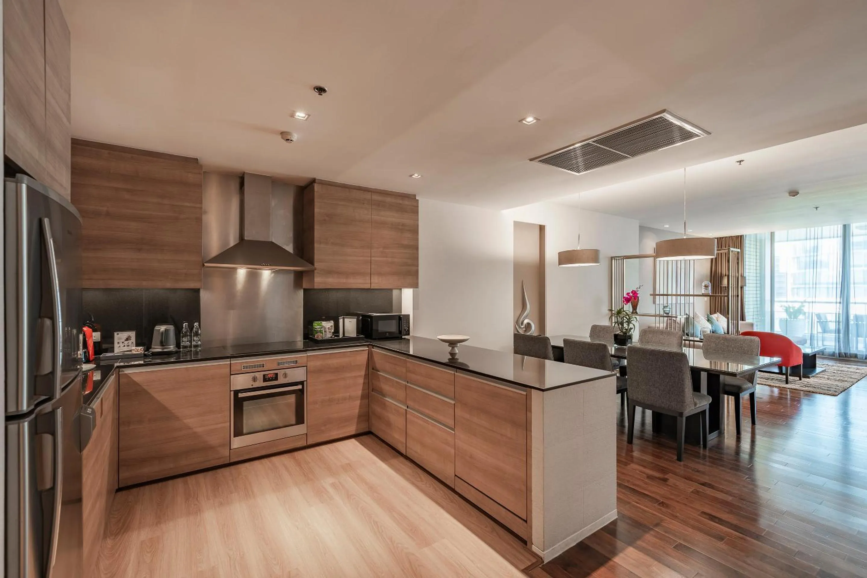 Kitchen or kitchenette in MUU Bangkok, Small Luxury Hotels of the World