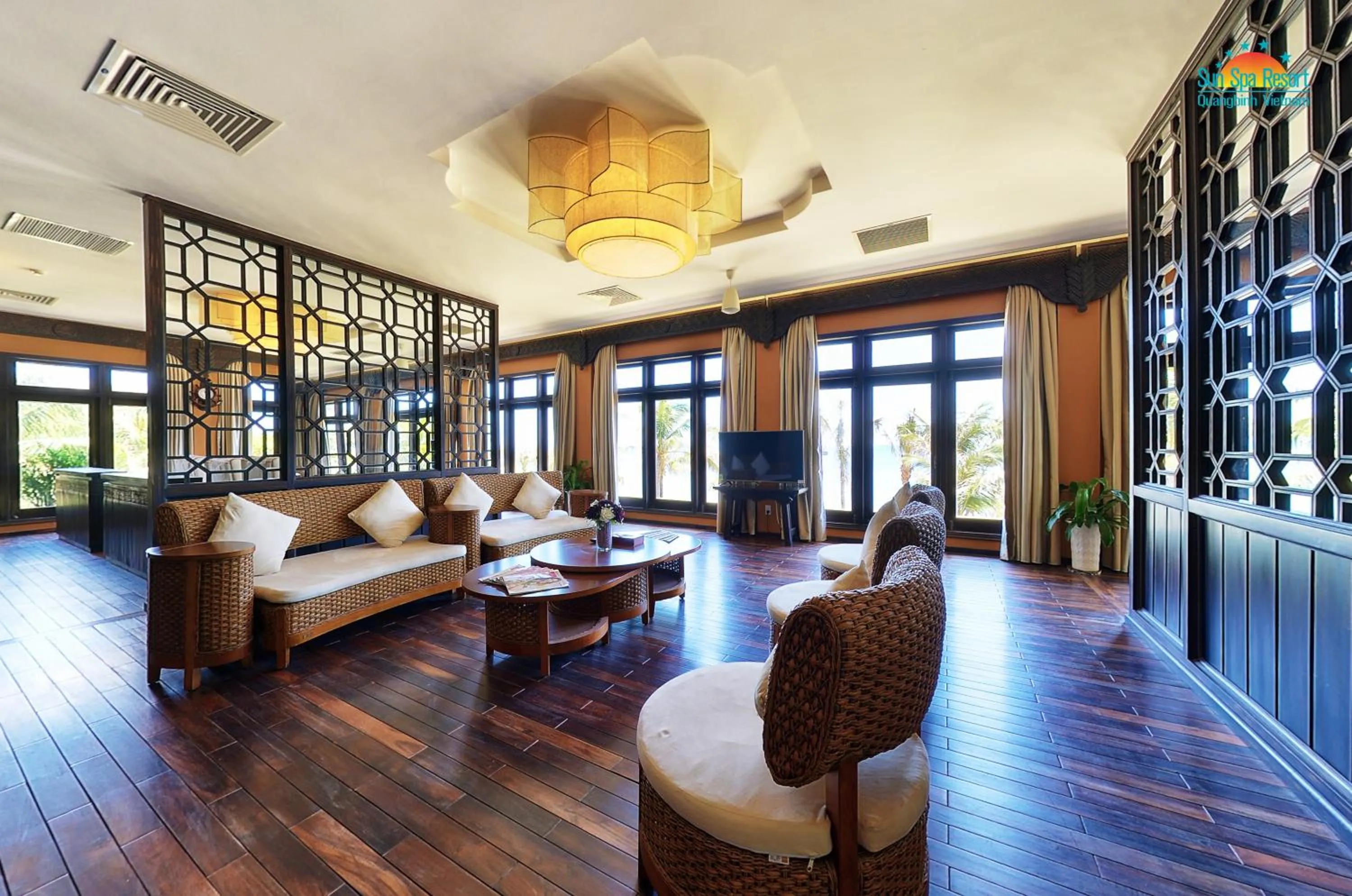 Lobby or reception in Sun Spa Resort & Villa