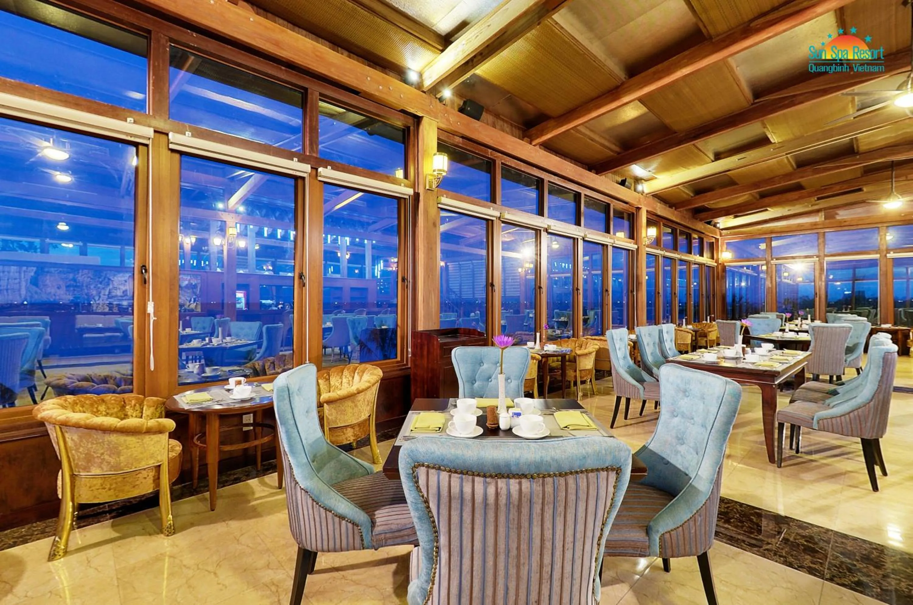 Restaurant/places to eat in Sun Spa Resort & Villa