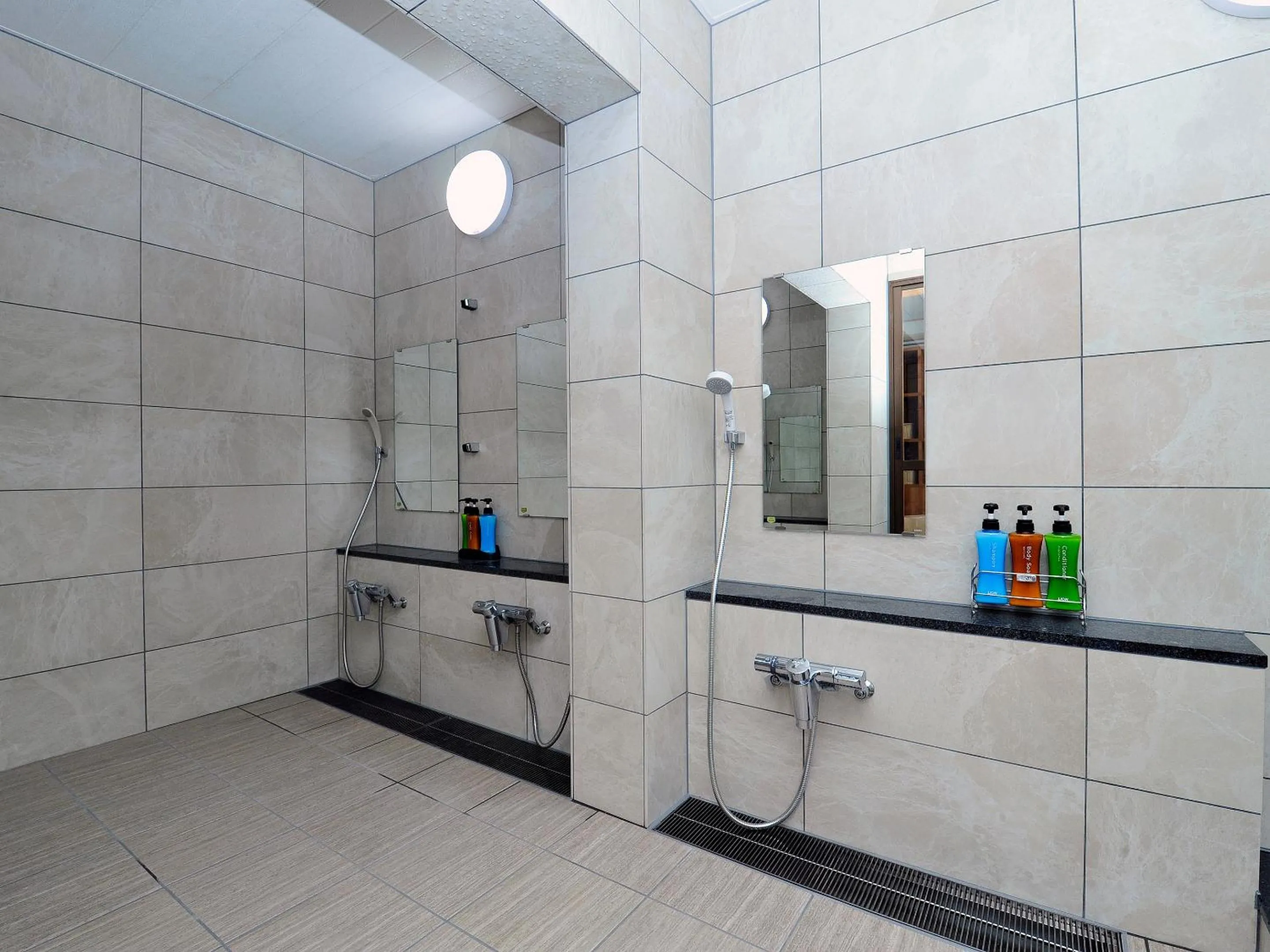 Shower in Ryokan Seifuso