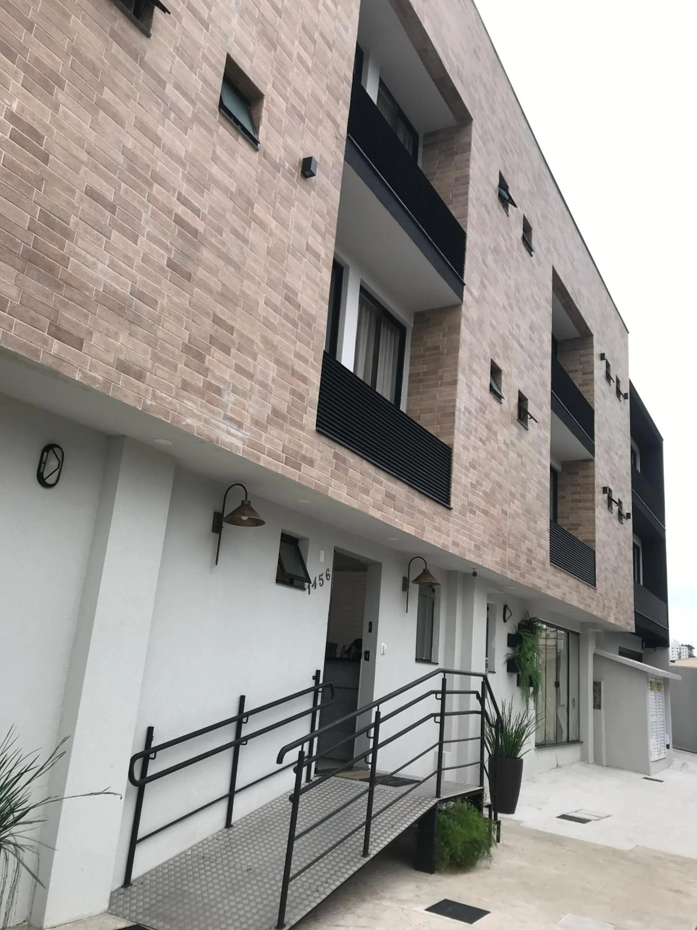 Property building in Hotel Blumenhof Balneário Camboriú