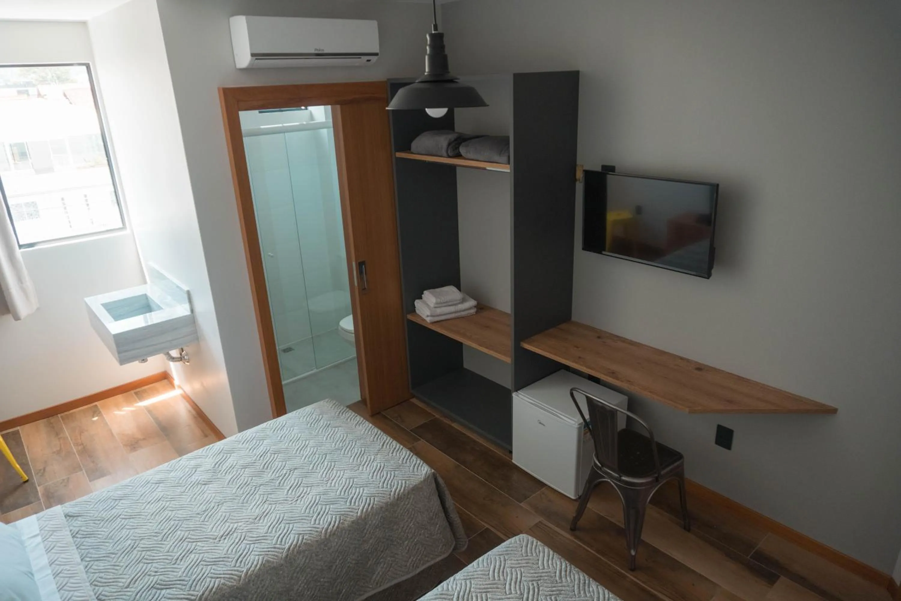 Photo of the whole room, Bed in Hotel Blumenhof Balneário Camboriú