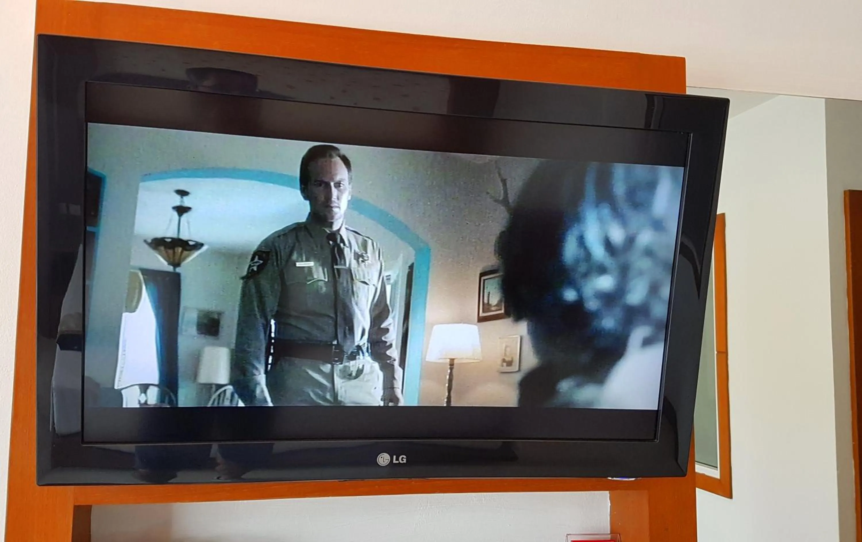 TV and multimedia in Green Harbor Hotel & Service Apartment