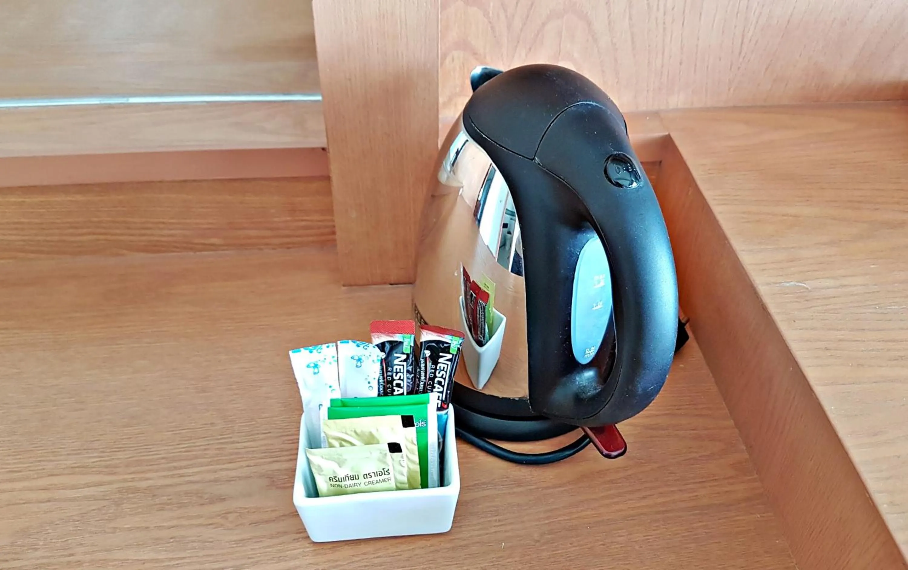 Coffee/tea facilities in Green Harbor Hotel & Service Apartment