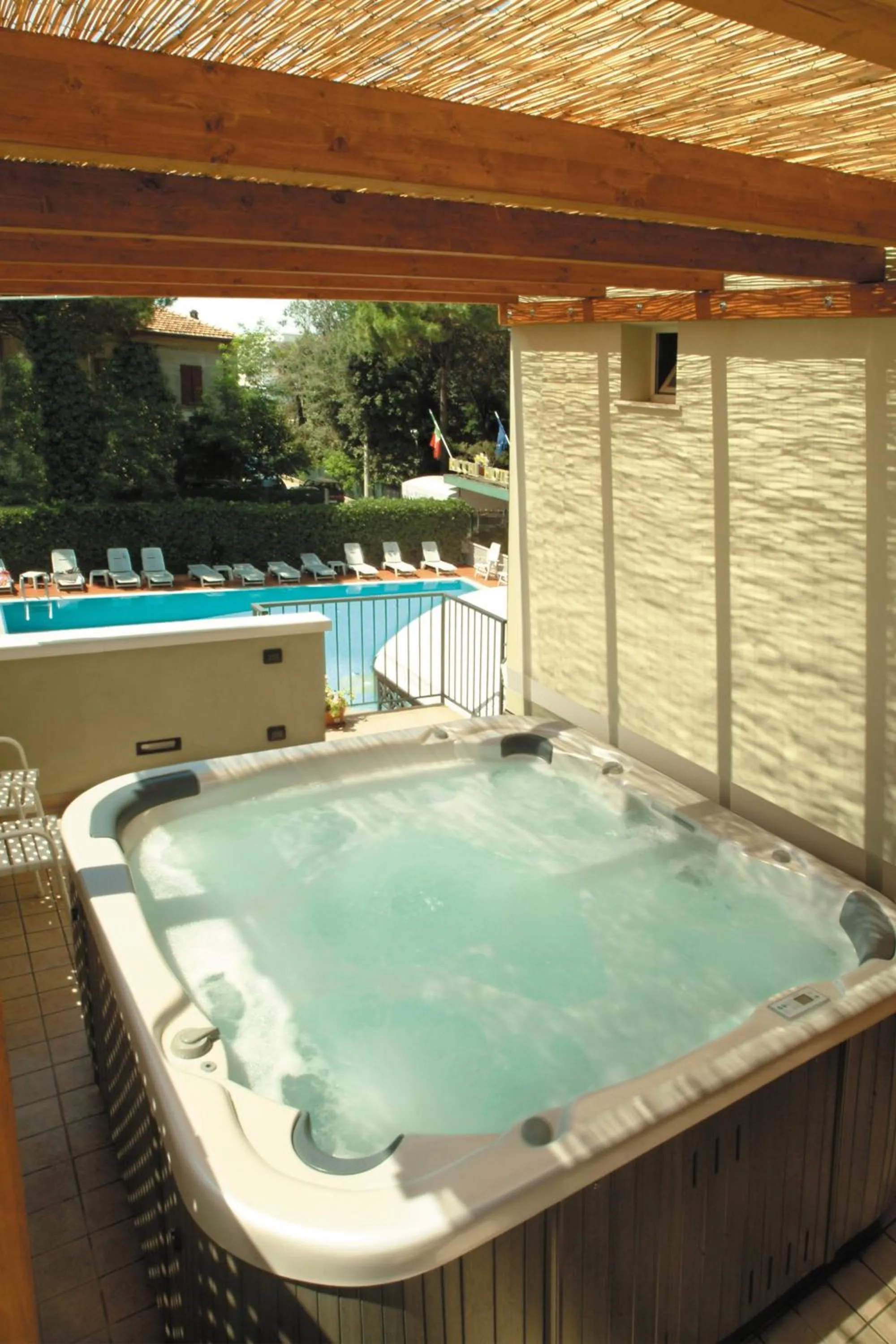 Swimming pool in Residence il Capodoglio