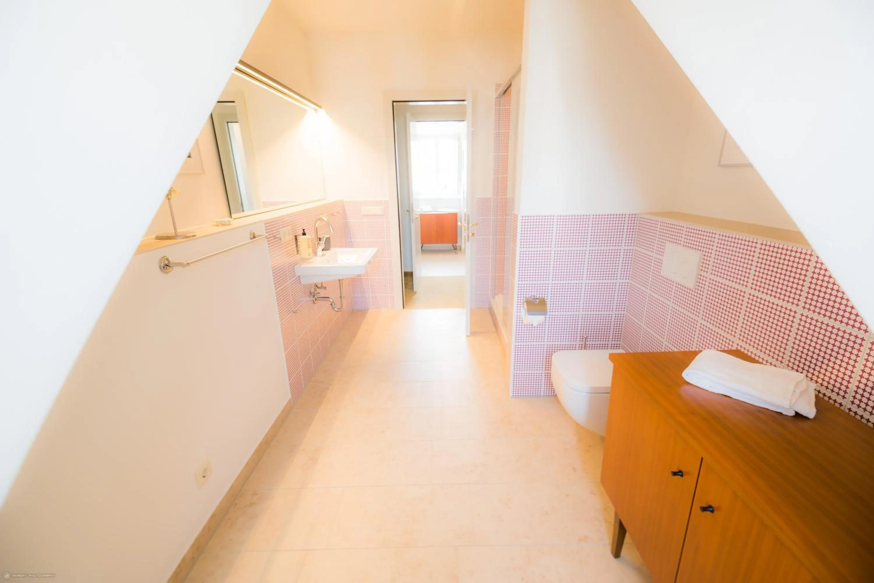 Bathroom, Bed in Hotel Luis Stadl