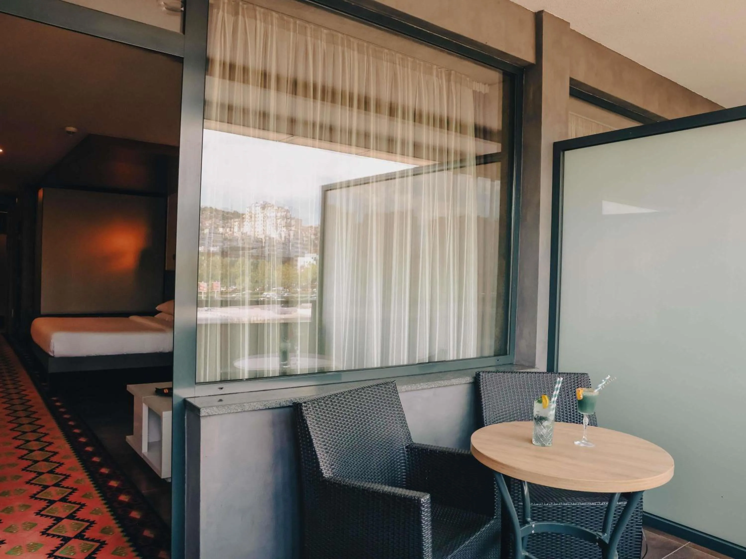 Bedroom in ibis Styles Sarajevo