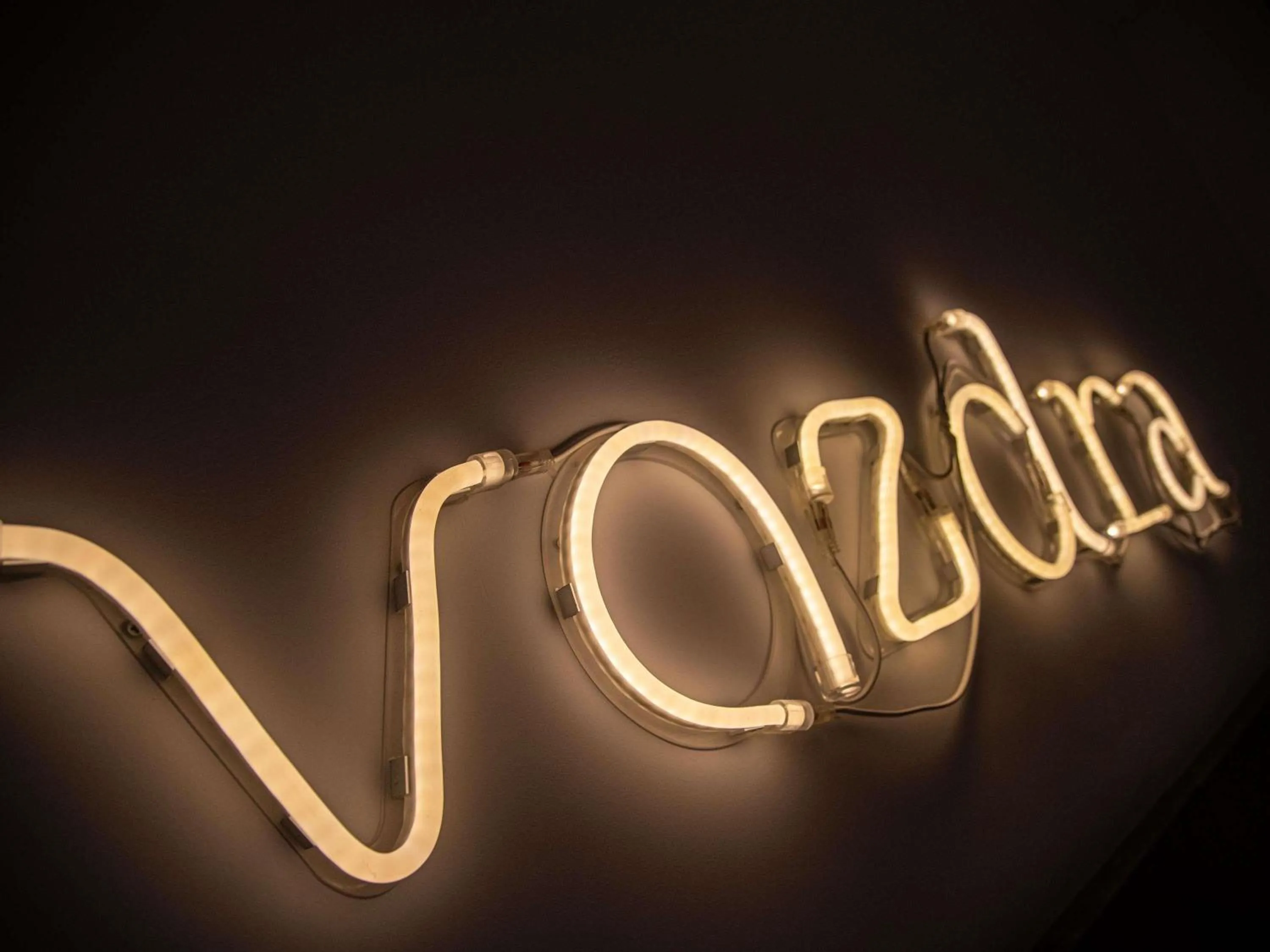 Bedroom in ibis Styles Sarajevo