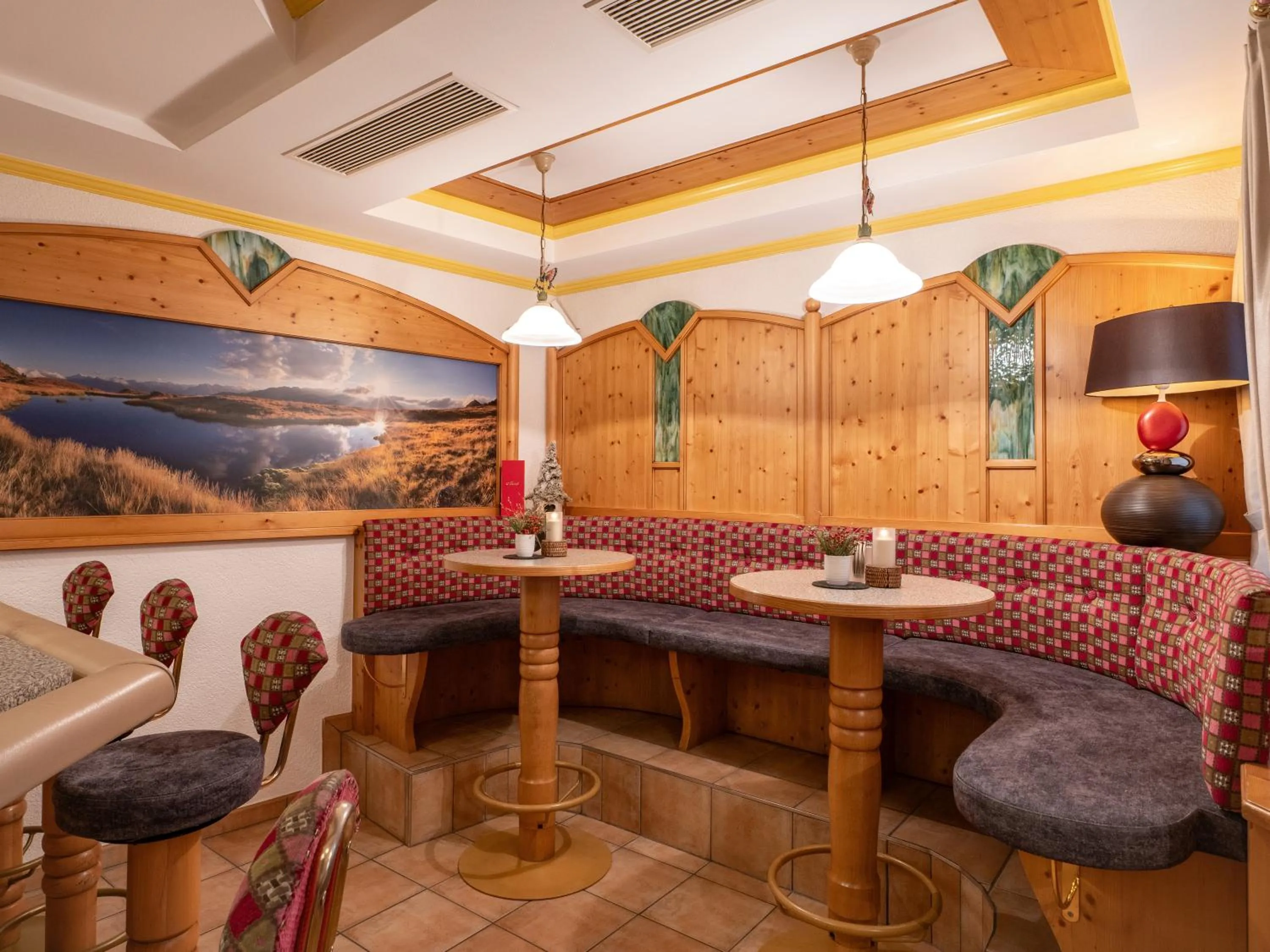 Lounge or bar in Hotel Garni Ferienhof