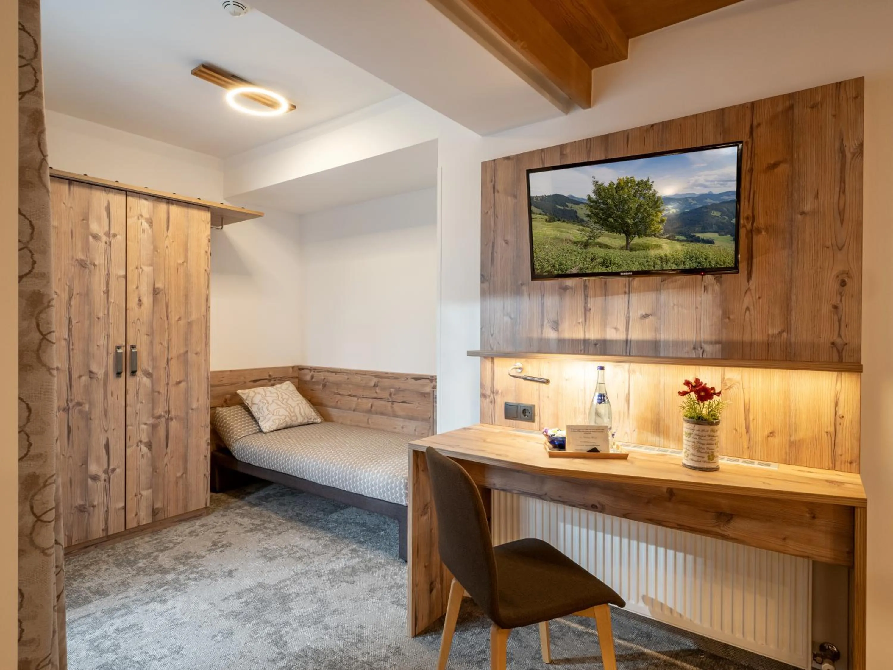 Photo of the whole room, Bed in Hotel Garni Ferienhof
