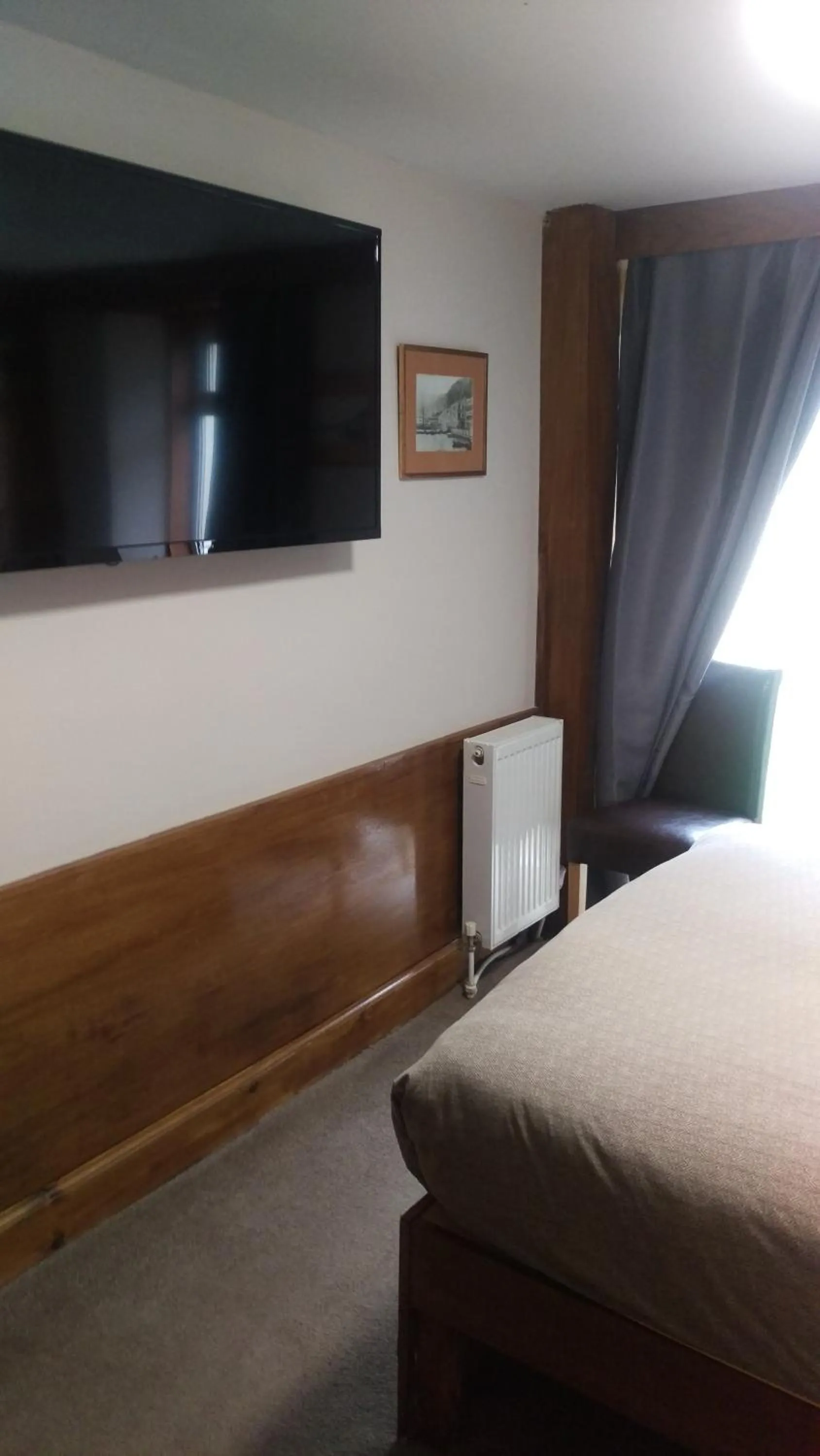 Bedroom, Bed in Cambridge House