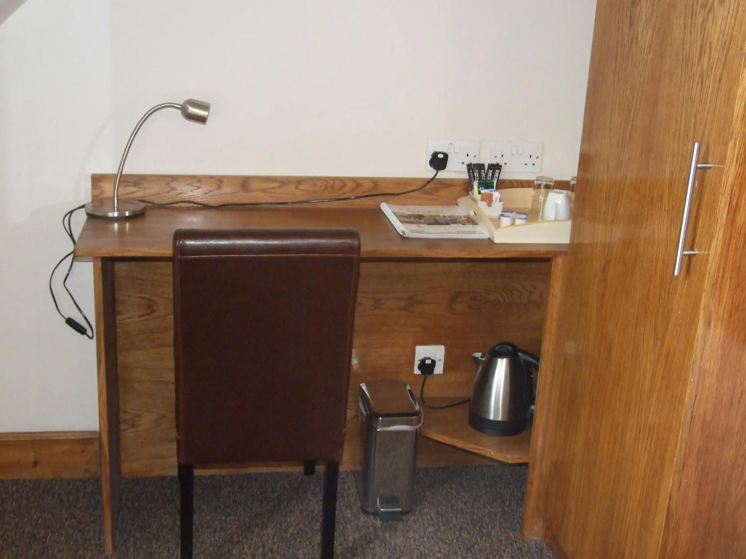 Coffee/tea facilities in Cambridge House