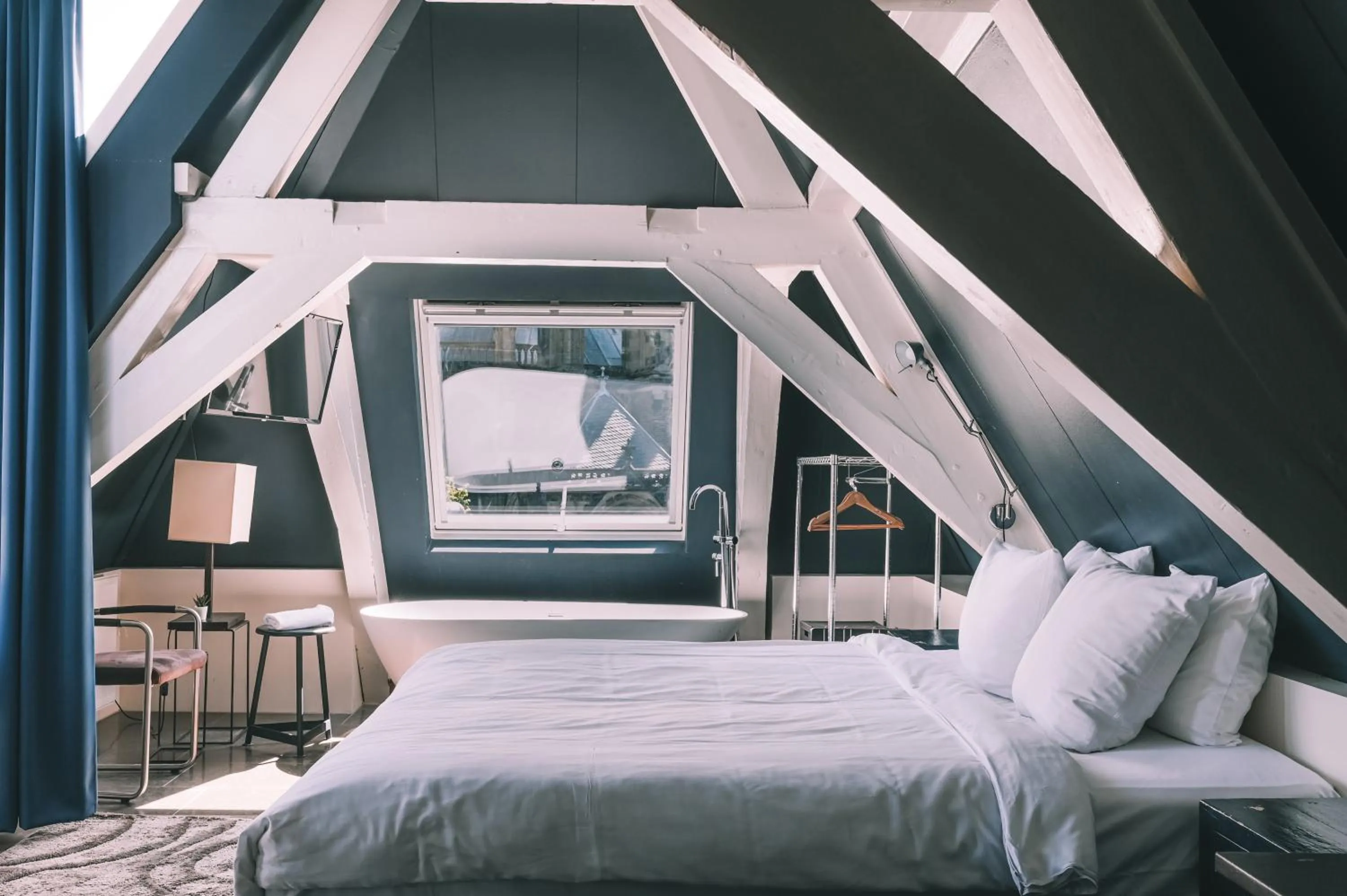 Bed in Anne&Max Boutique Hotel