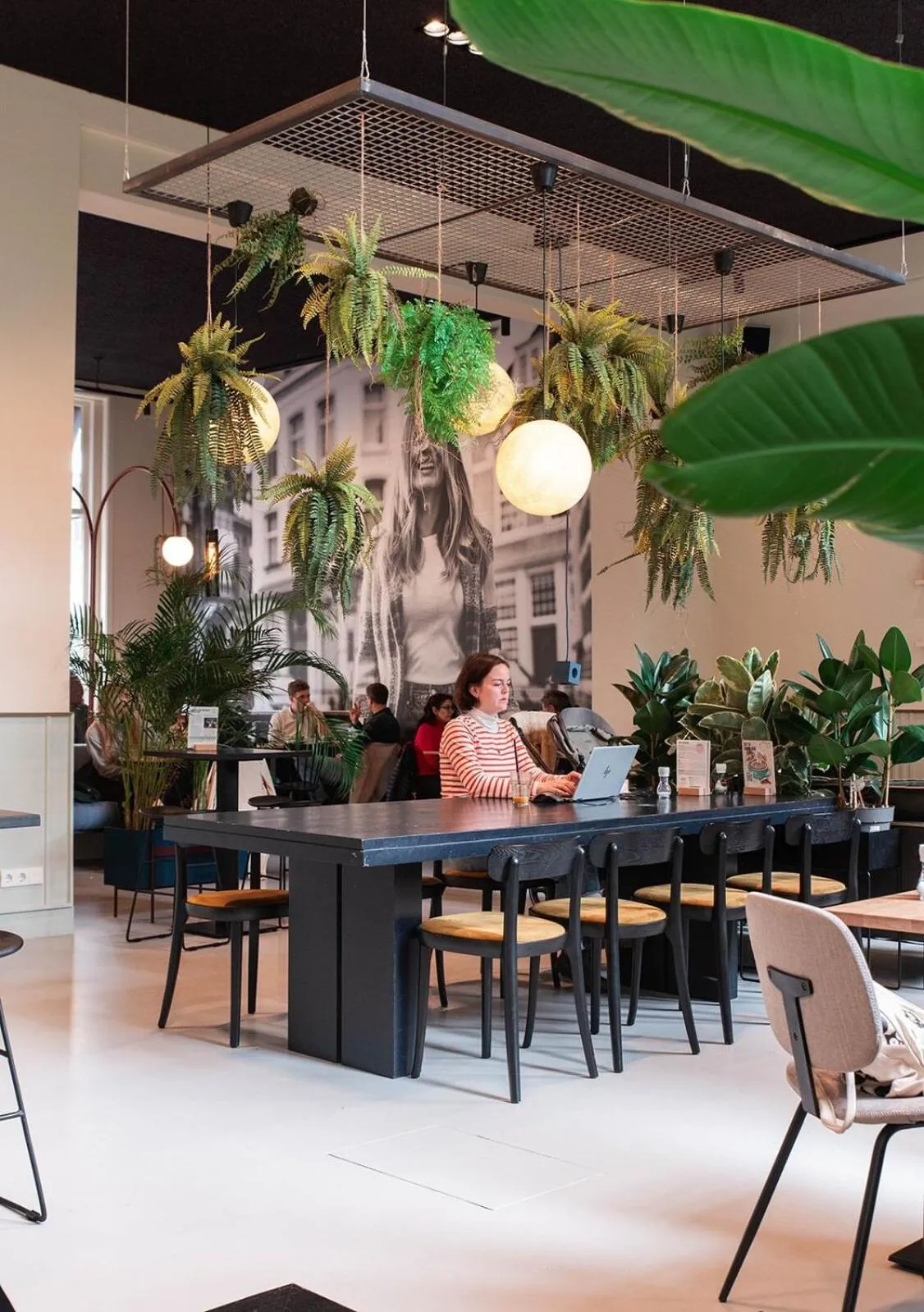 Restaurant/places to eat in Anne&Max Boutique Hotel