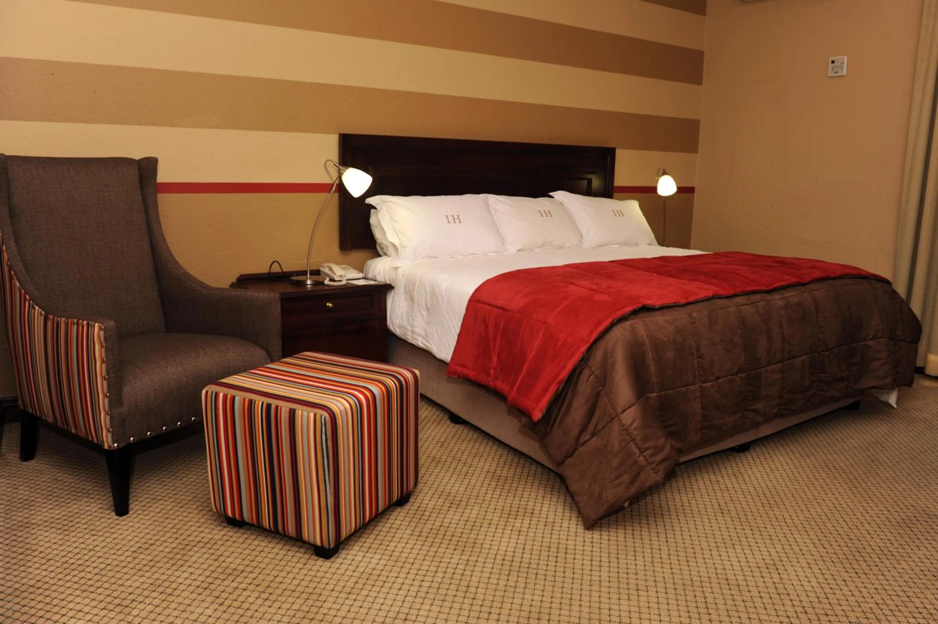 Bed in Indaba Hotel, Spa & Conference Center