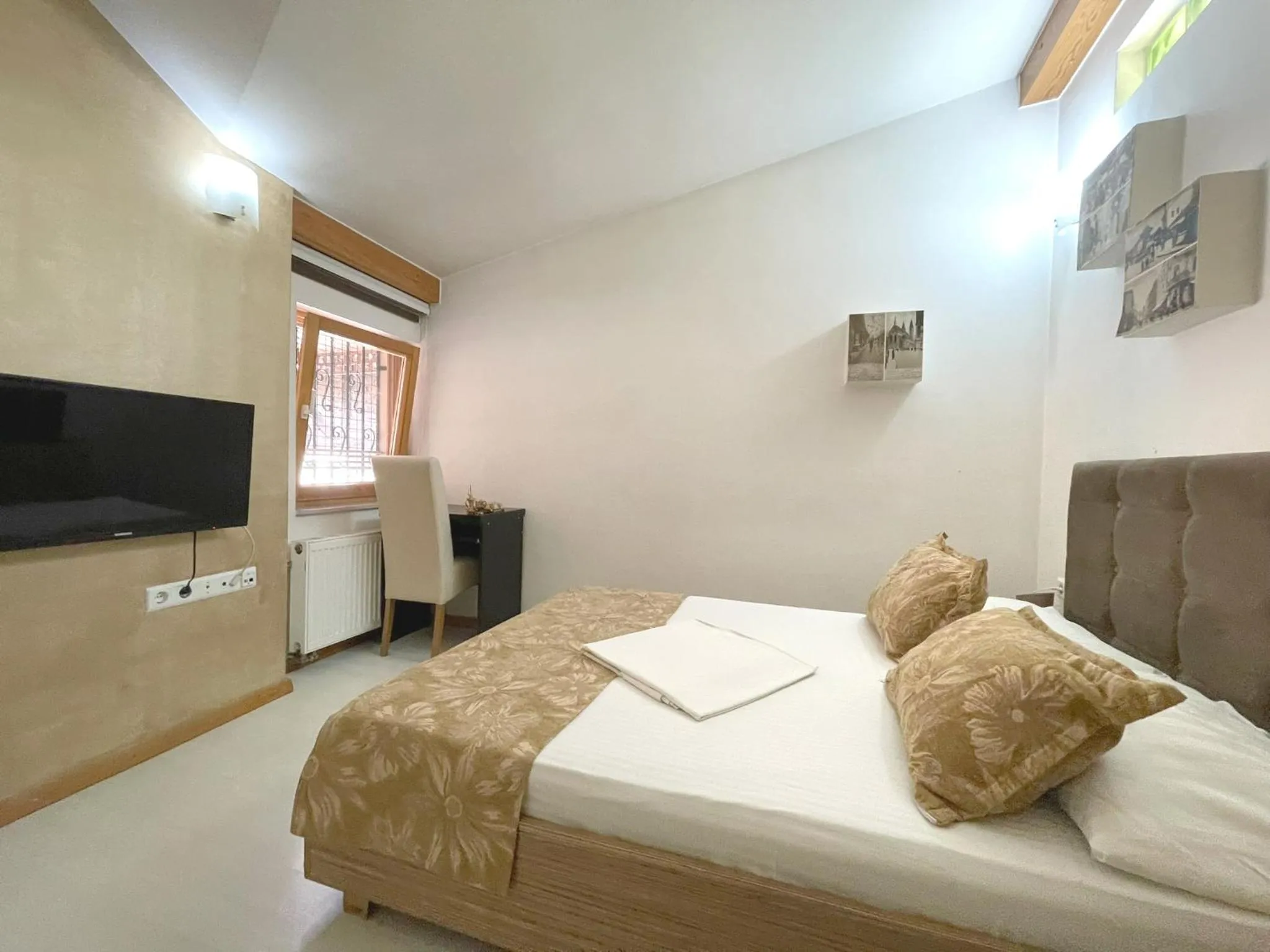 Bed in Hotel Kovači