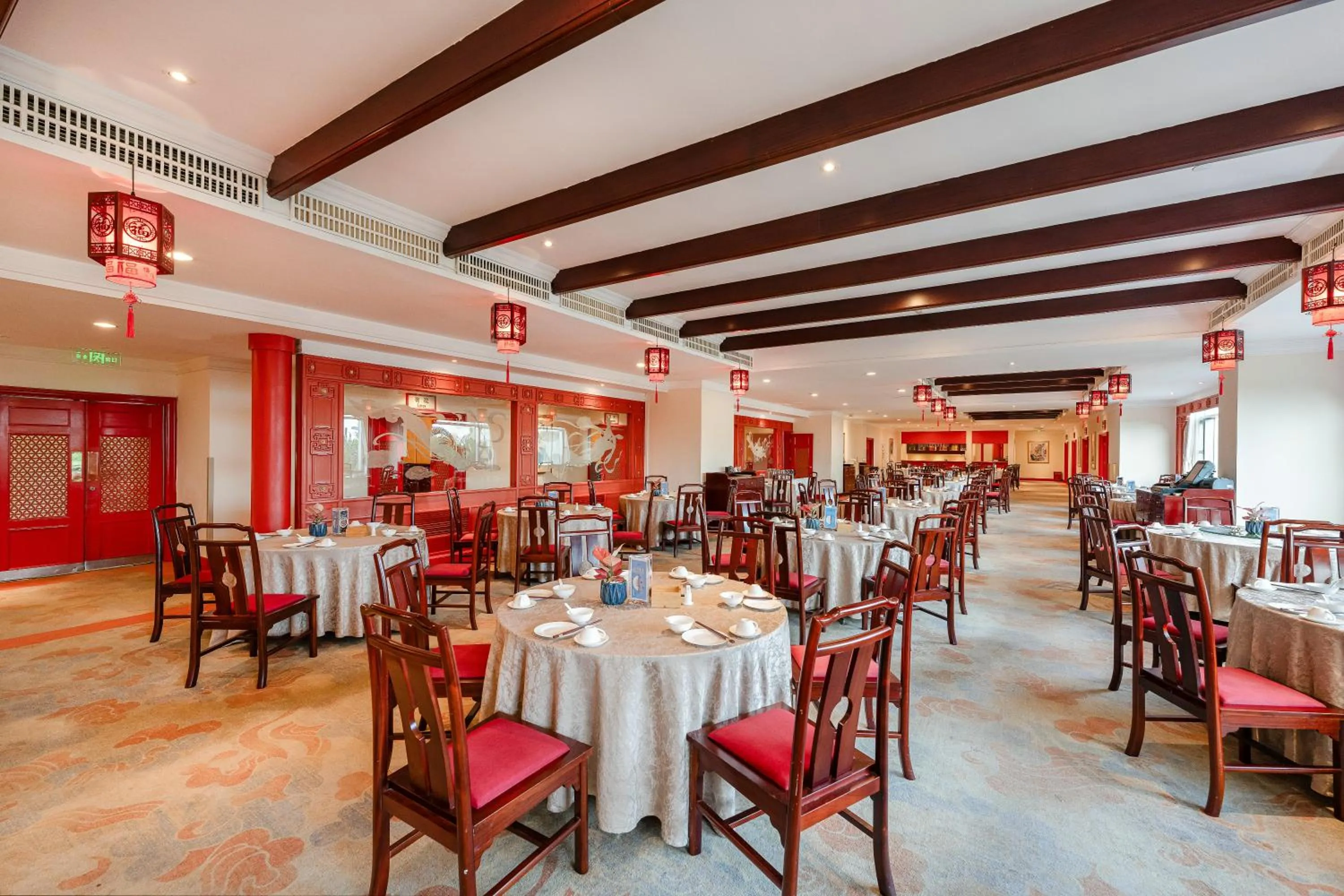 Restaurant/places to eat in Shangri-La Beihai