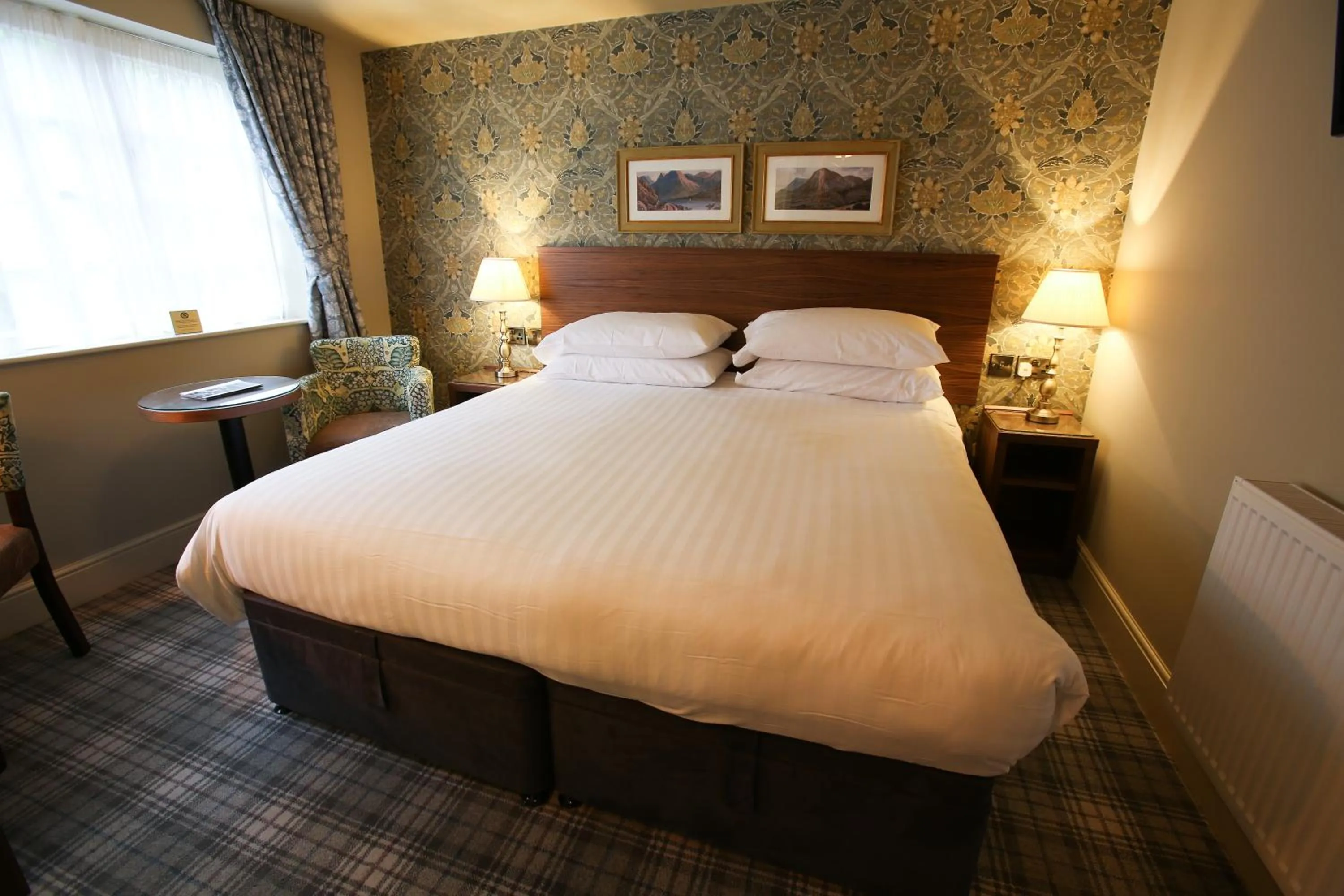Bed in The Pheasant Inn - The Inn Collection Group