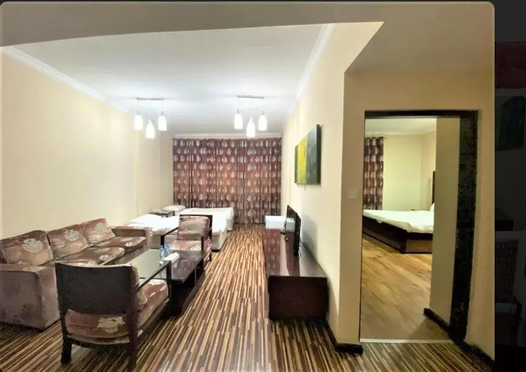 Quadruple Room in Grand PJ Hotel Quadruple Room in Grand PJ Hotel