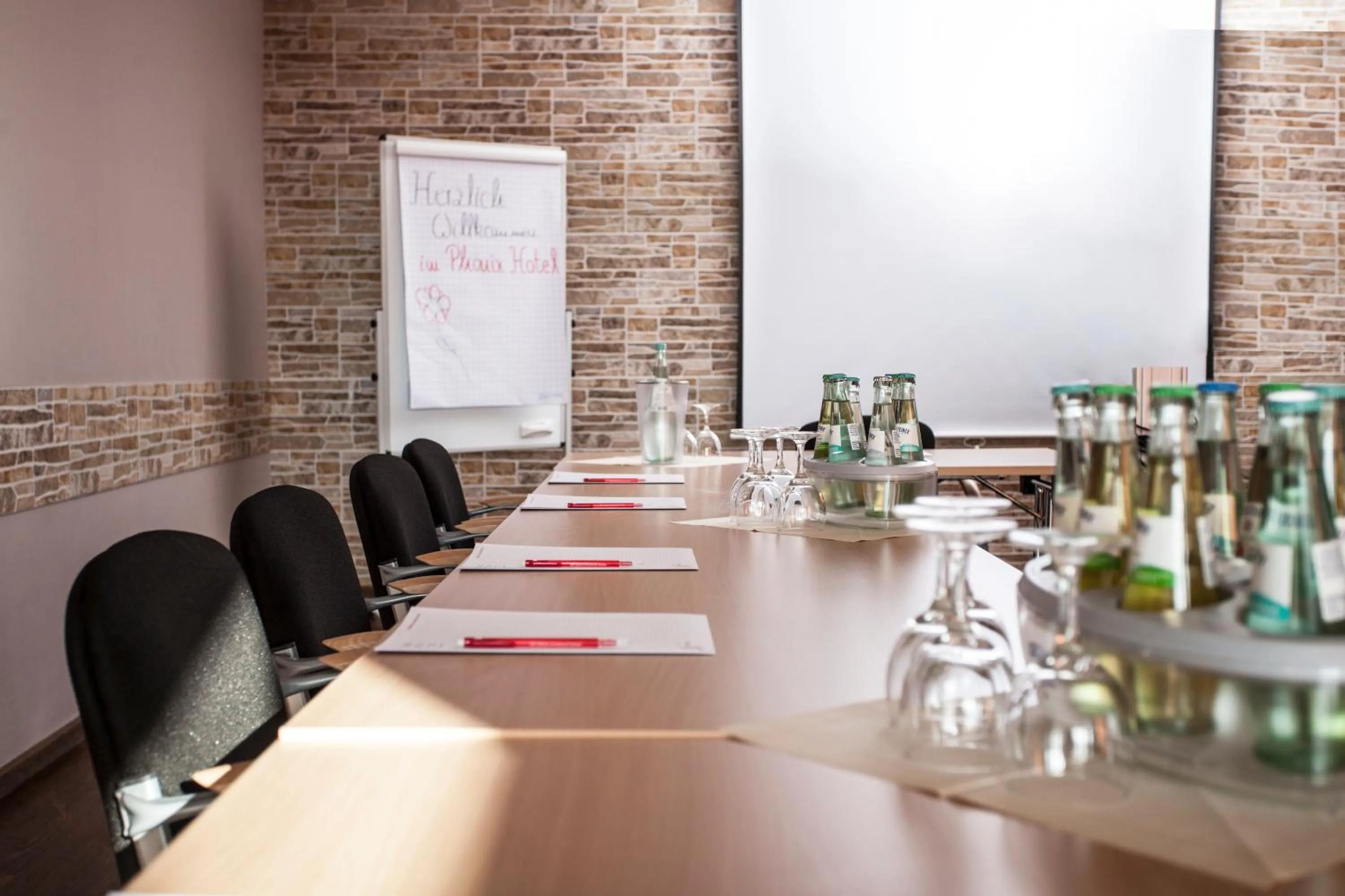 Meeting/conference room in Phönix Hotel