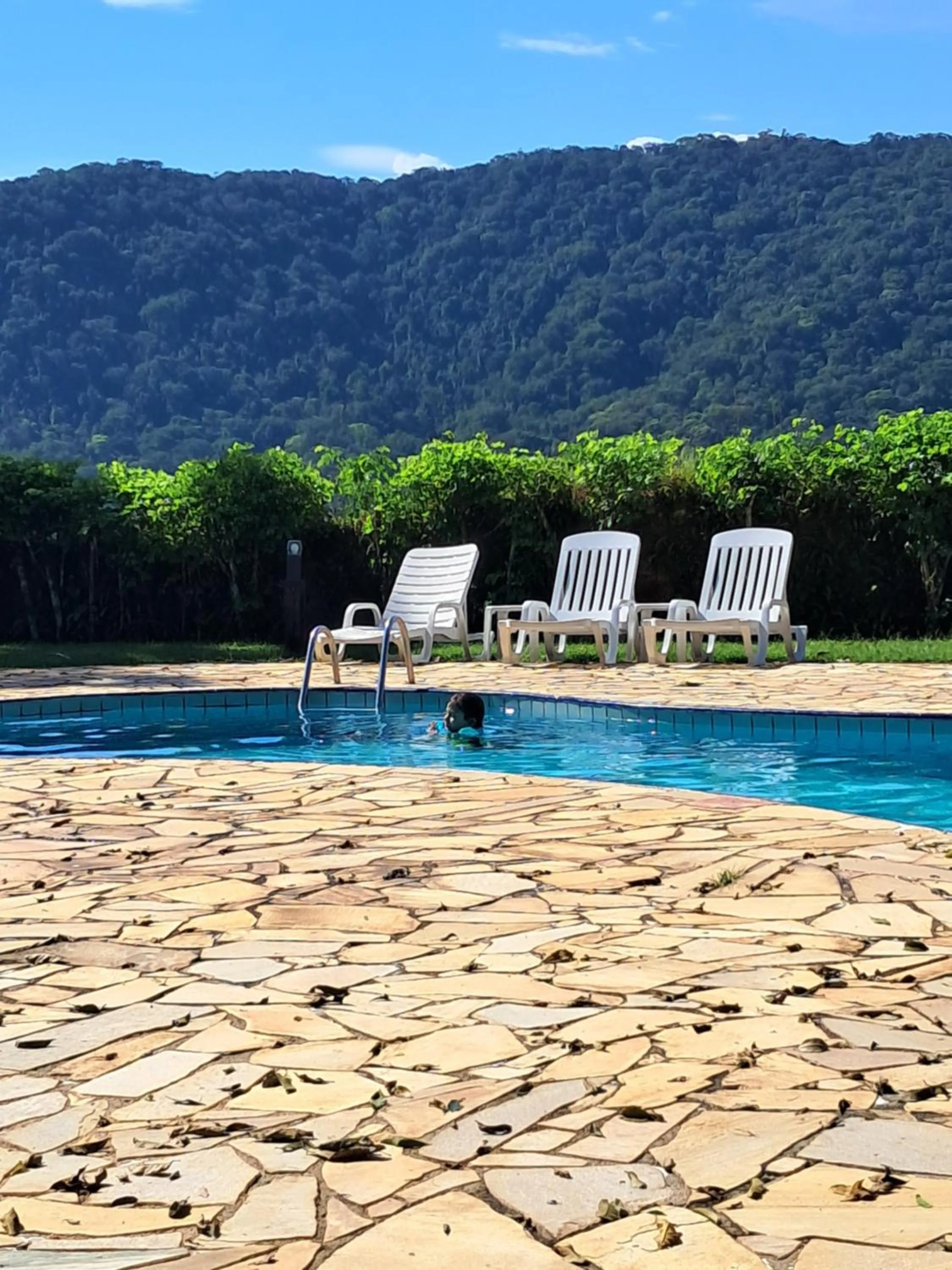 Chalé Praia Boiçucanga wi fi piscina Village Mirante Litoral Norte SP