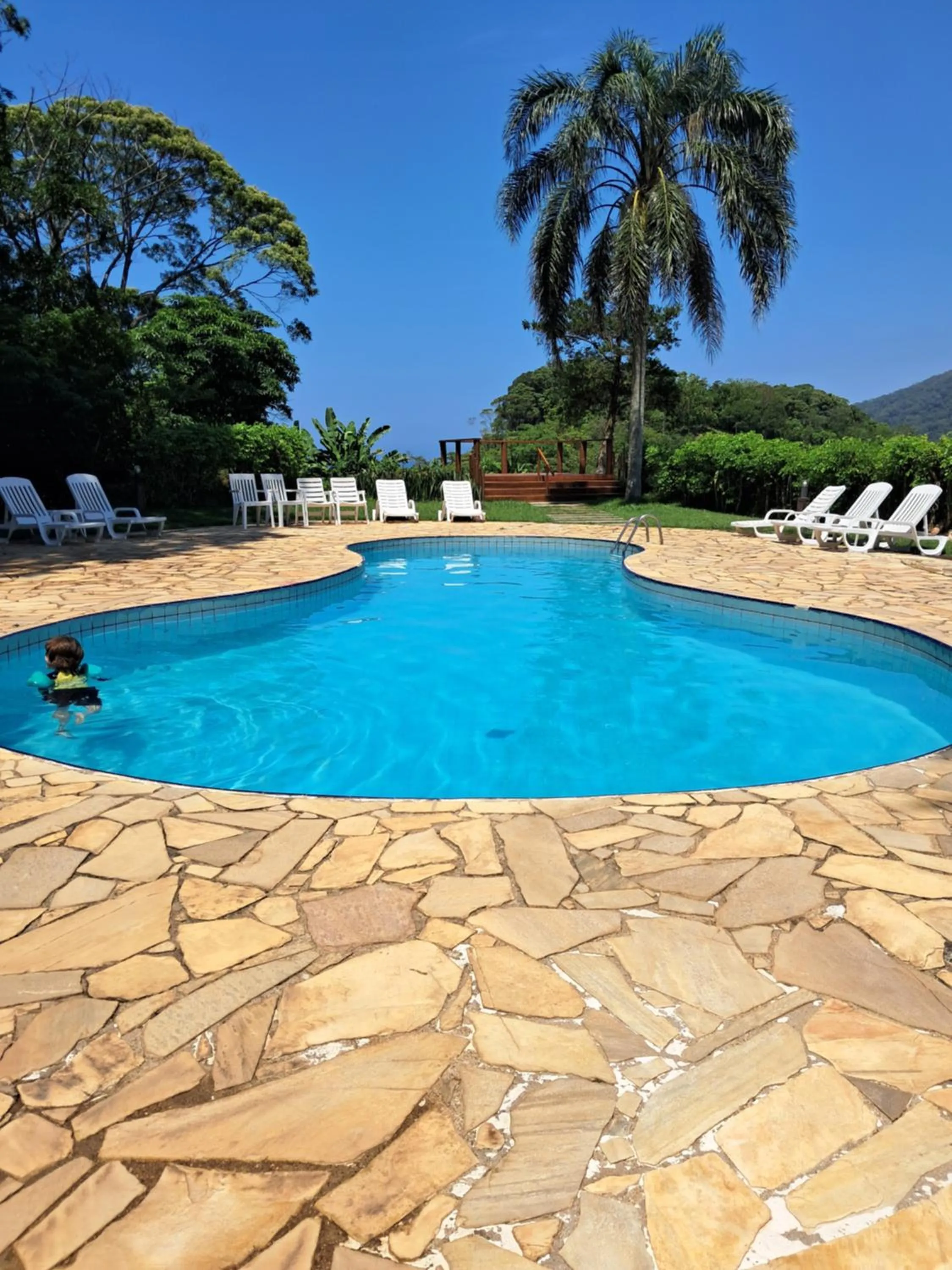 Chalé Praia Boiçucanga wi fi piscina Village Mirante Litoral Norte SP