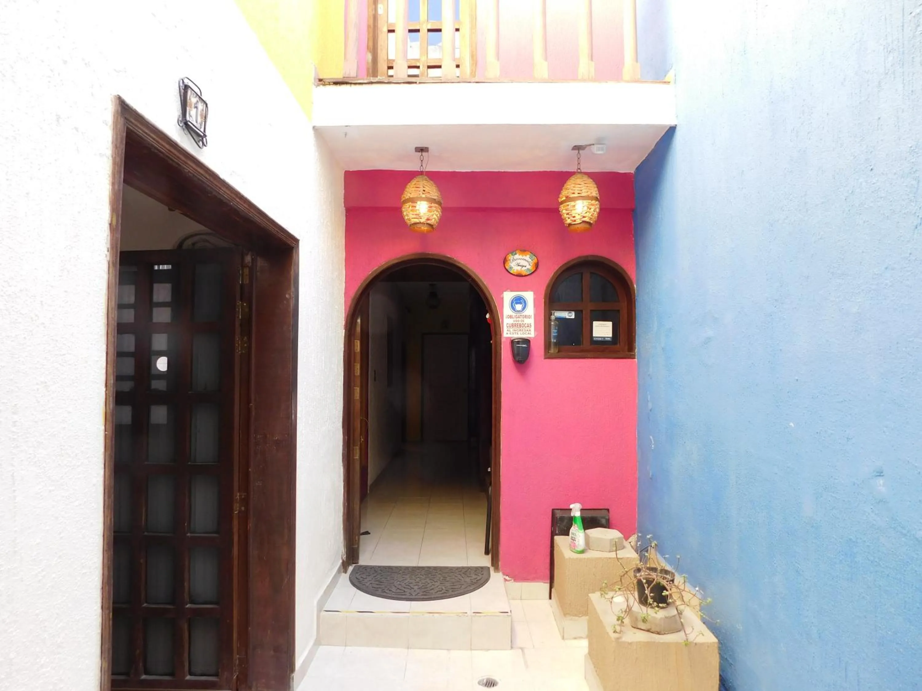 Property building in Casona Luciérnaga-Casa de Huéspedes para Grupos