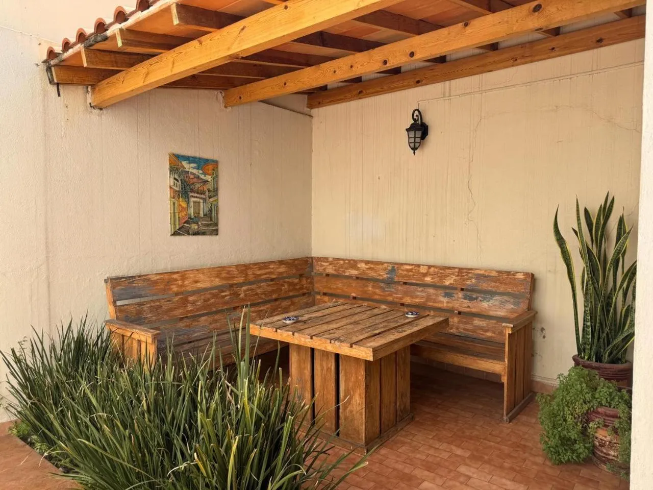 Property building in Casona Luciérnaga-Casa de Huéspedes para Grupos