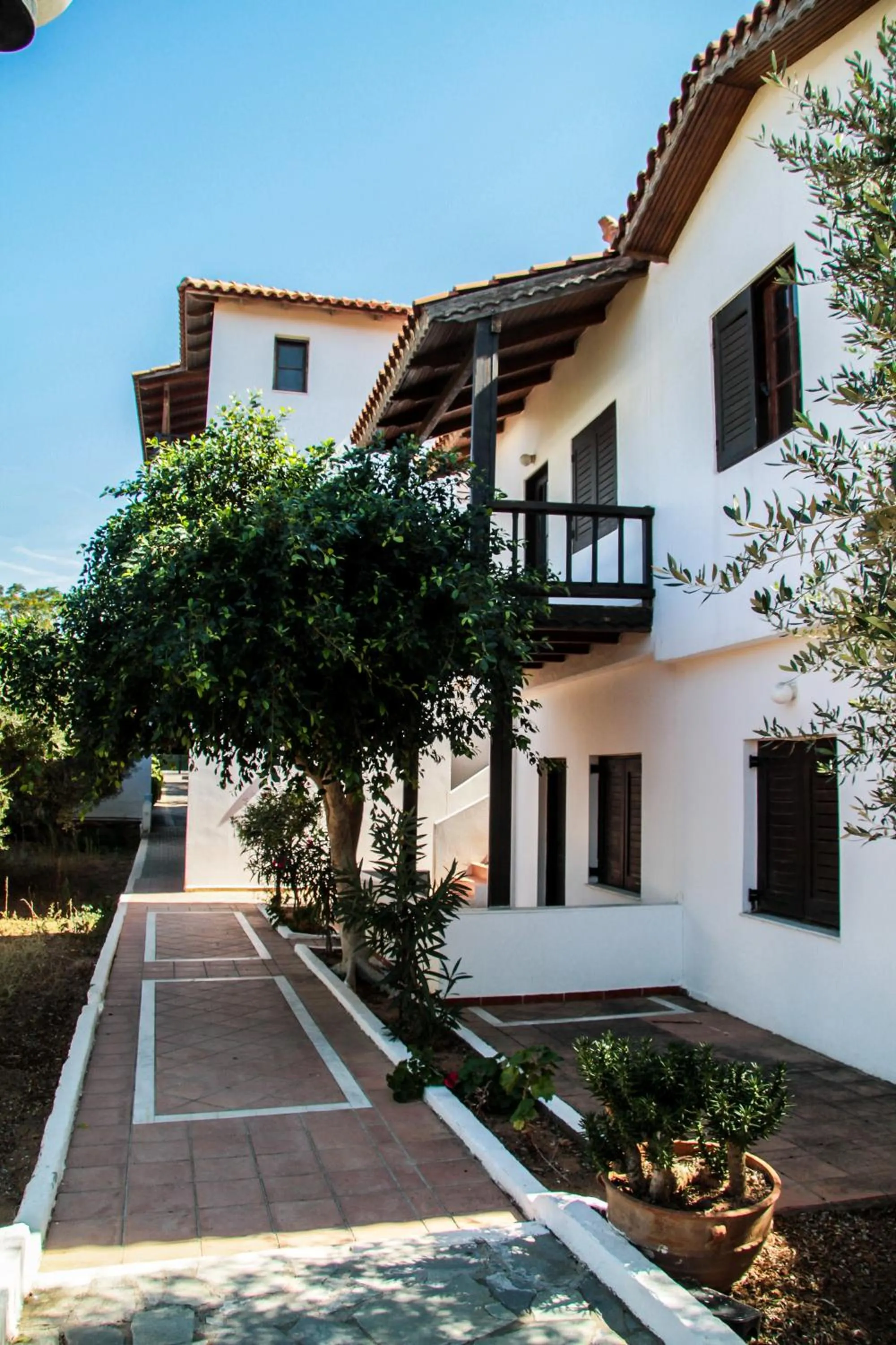 Property building in Lyda Hotel