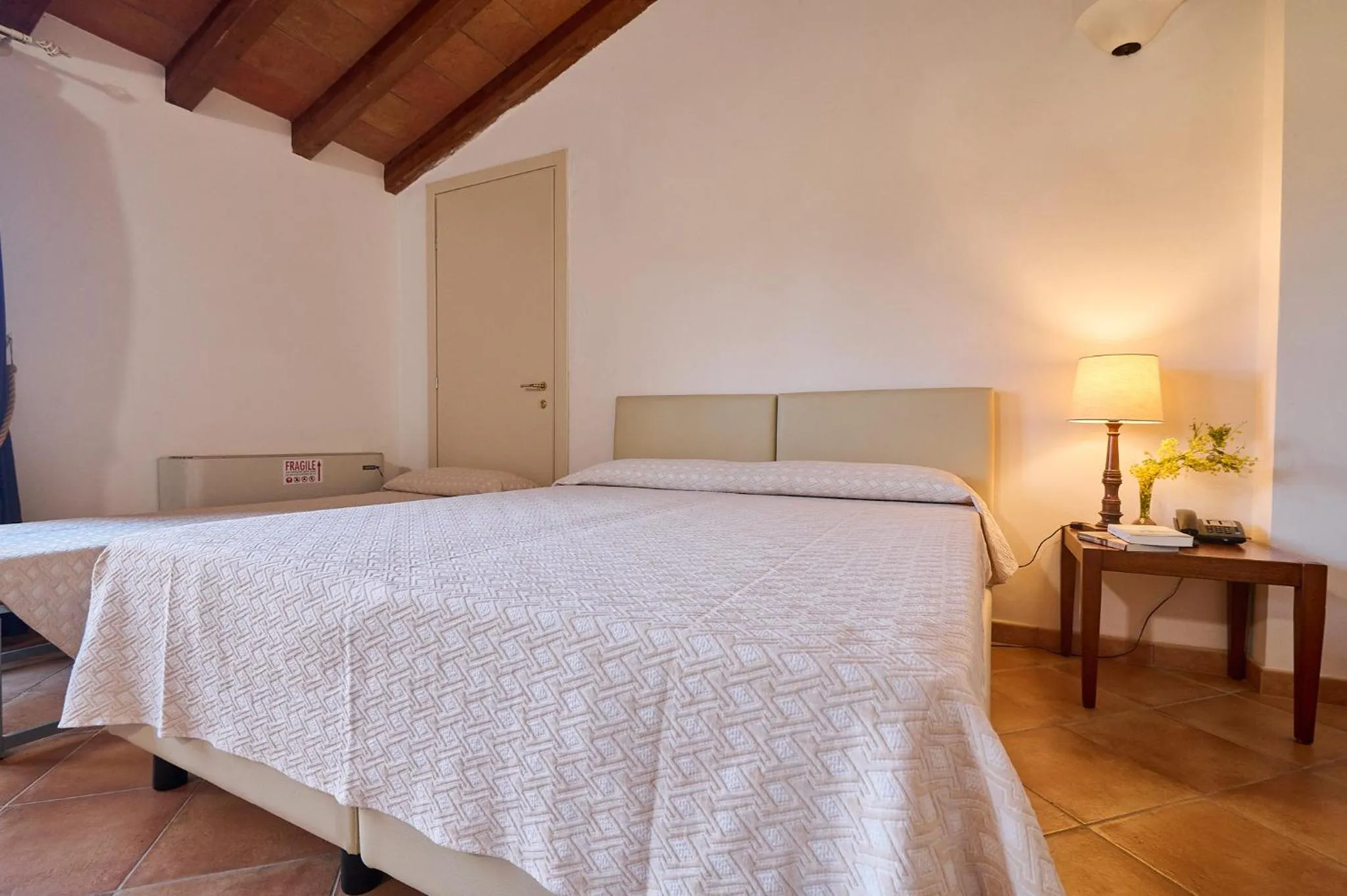 Bed in Poggio all'Agnello Sport & Family Holidays
