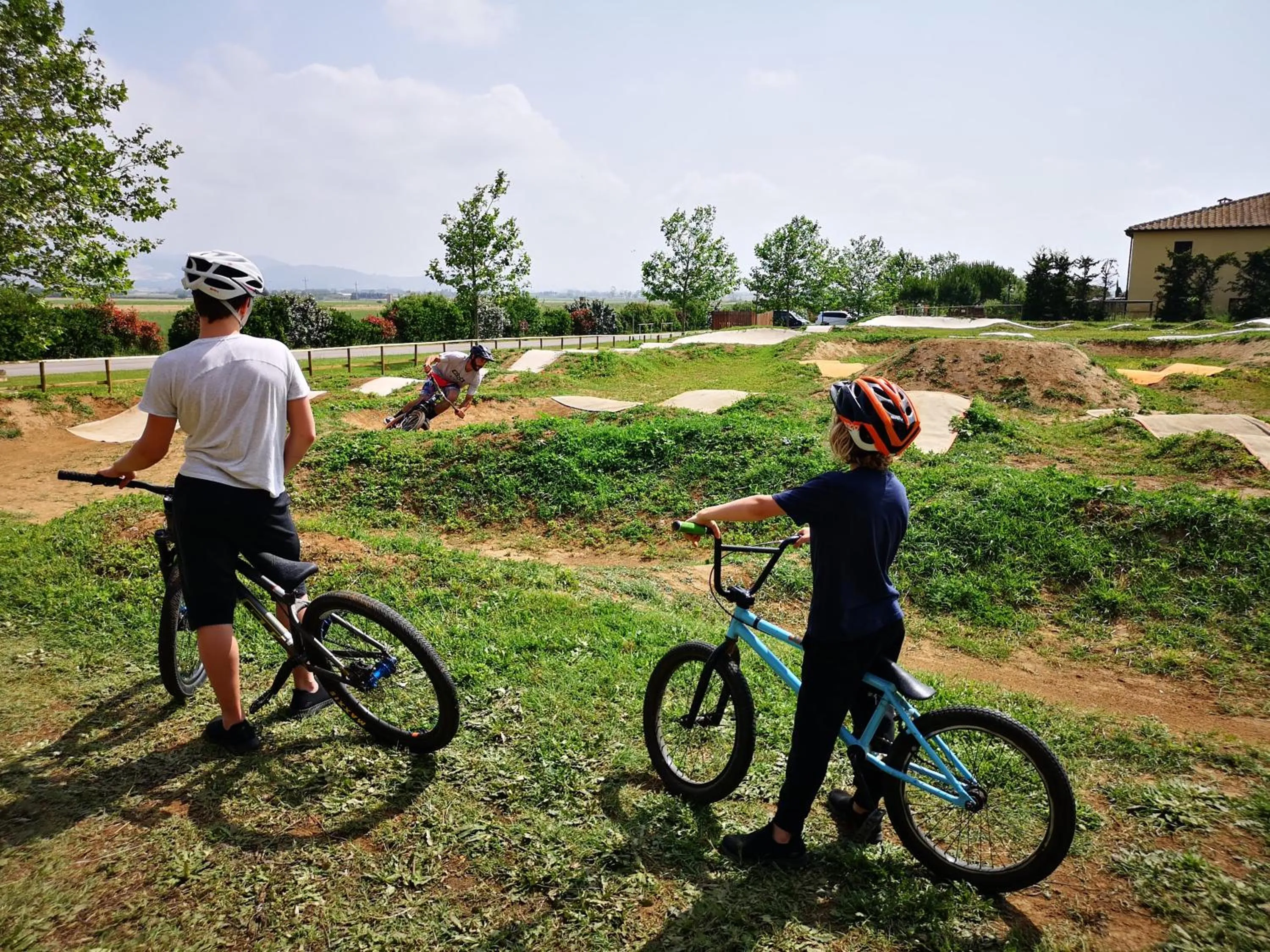 People in Poggio all'Agnello Sport & Family Holidays