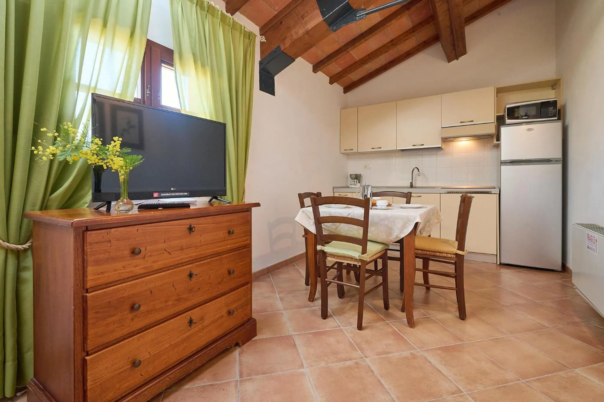 Kitchen or kitchenette in Poggio all'Agnello Sport & Family Holidays