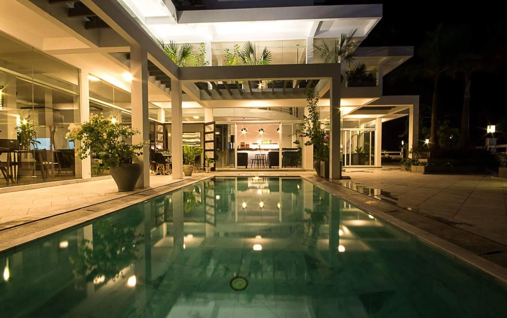 Restaurant/places to eat in Danang Boutique Hotel