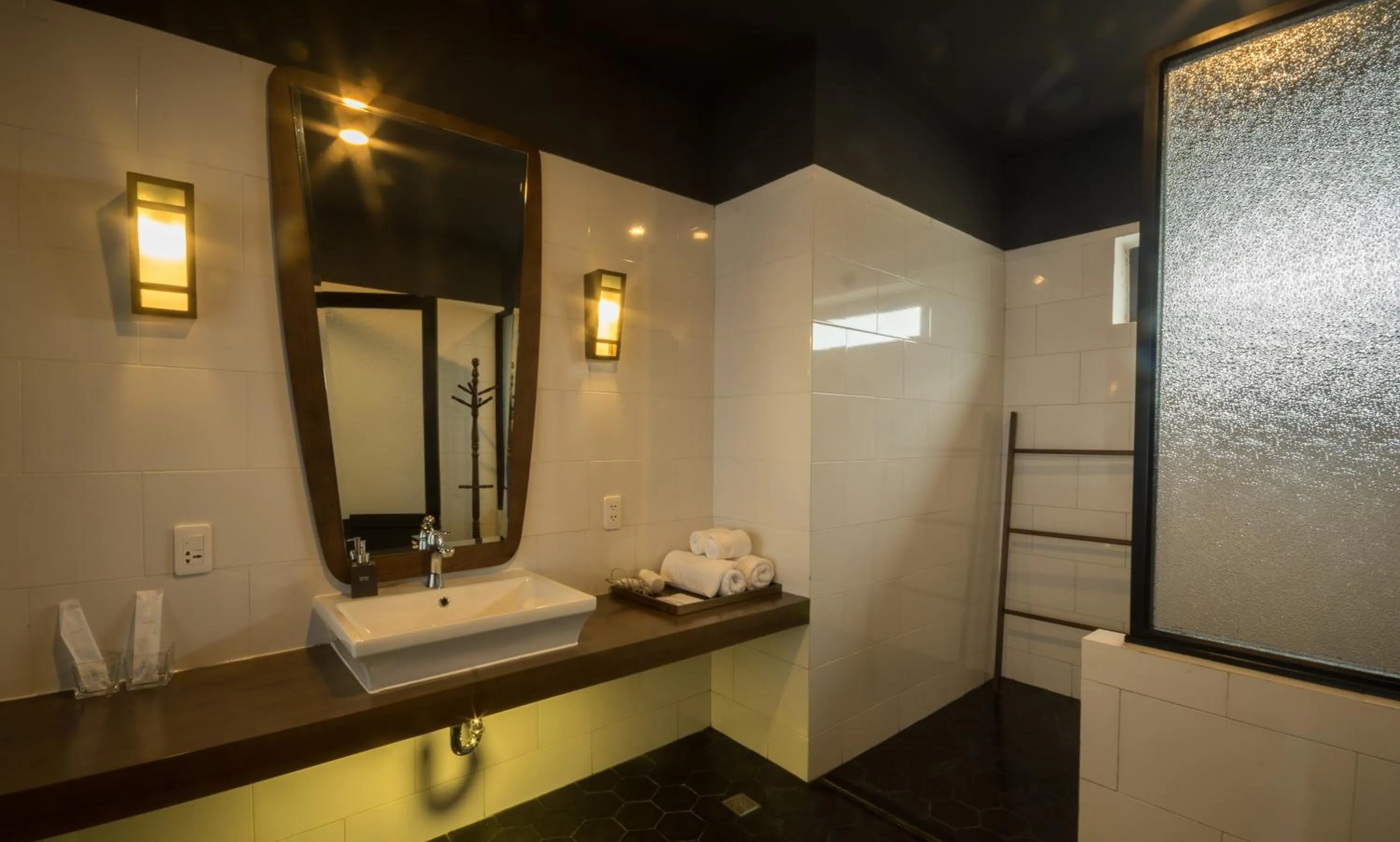 Bathroom in Danang Boutique Hotel
