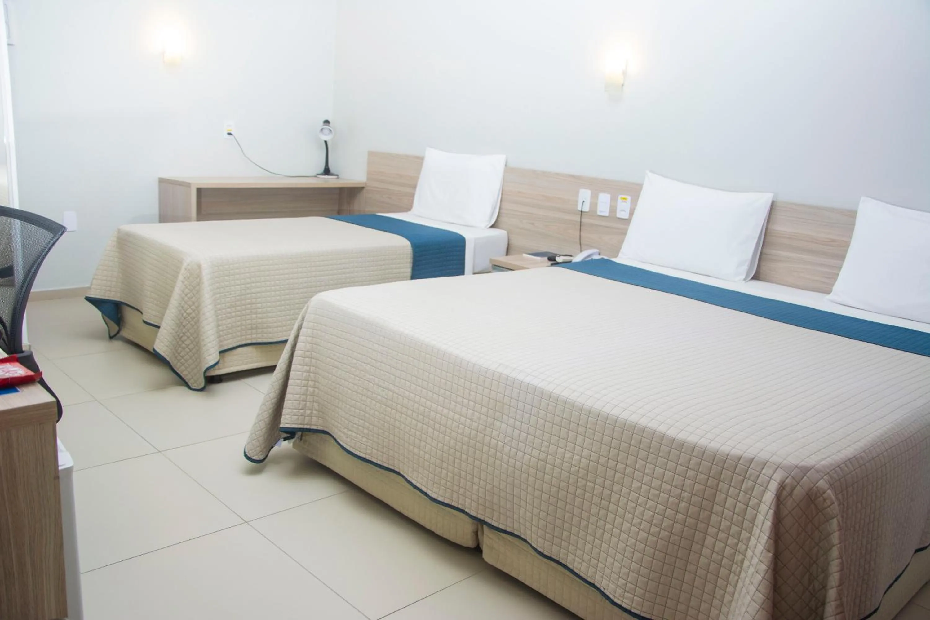 Bedroom, Bed in Citi Executivo Hotel