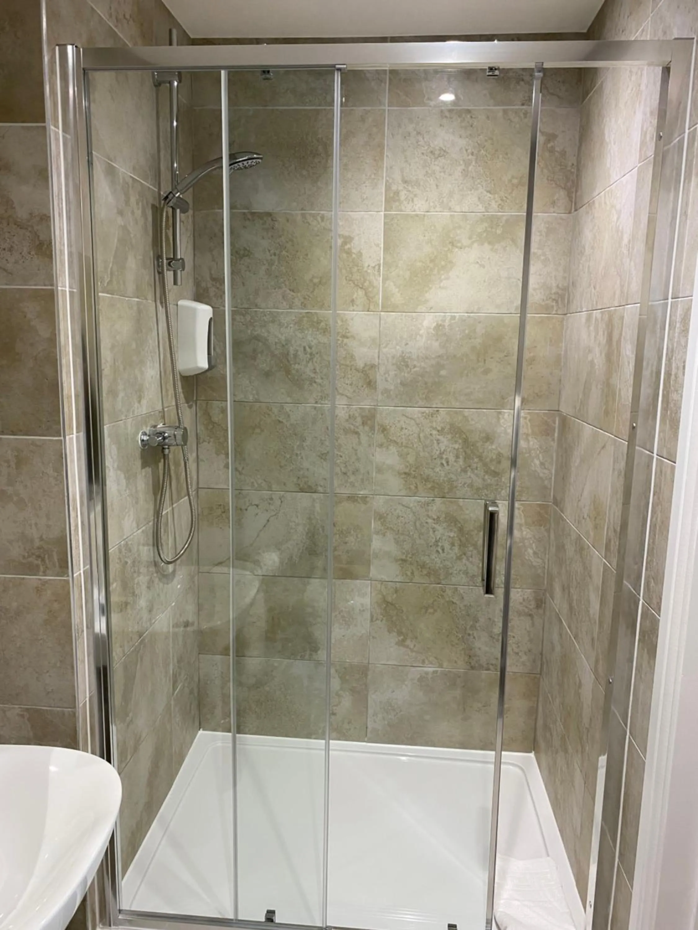 Bathroom in Autumn House