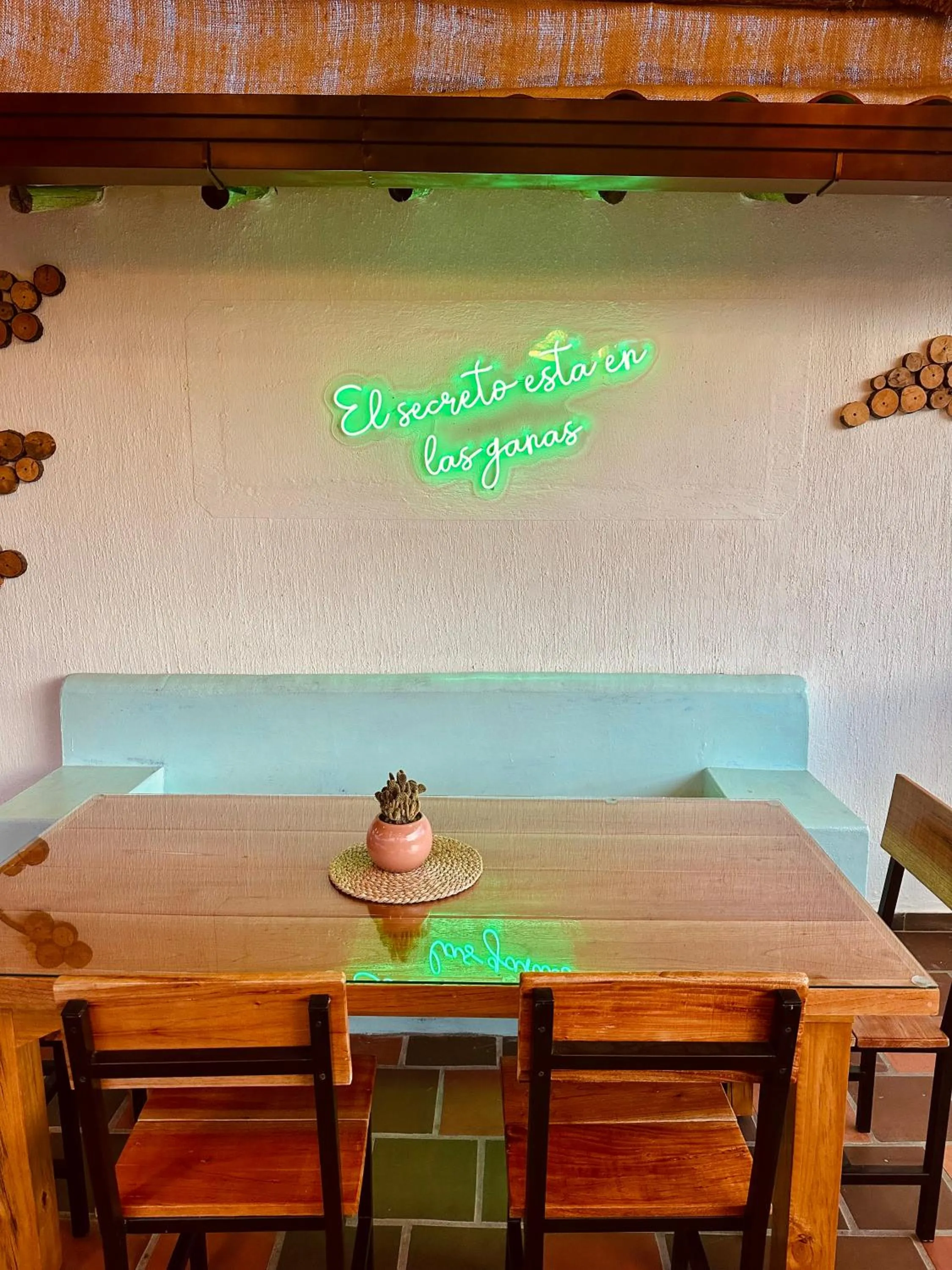 Restaurant/places to eat in Hotel Campestre Palmas del Zamorano