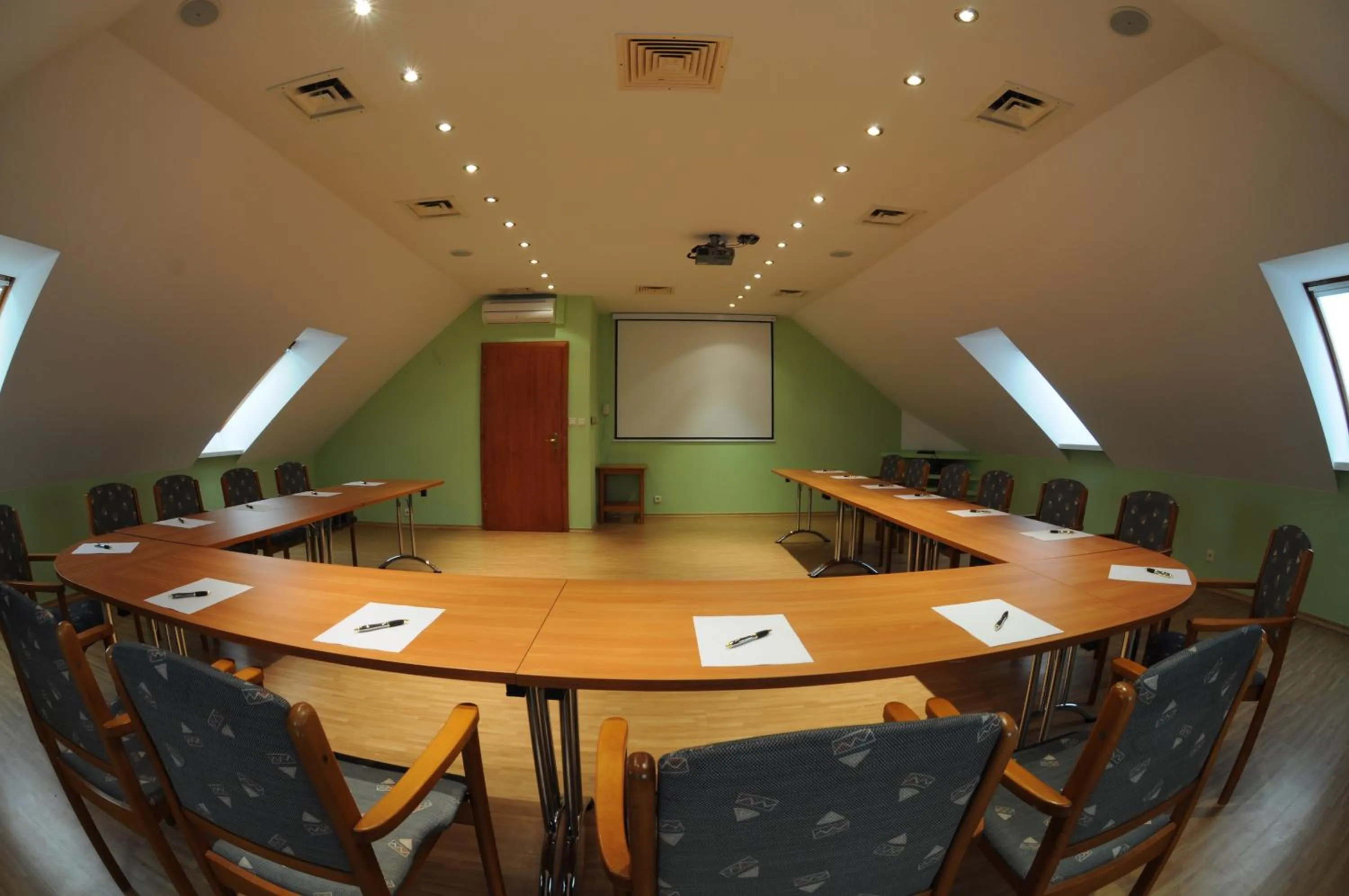 Business facilities in Hotel Olesno